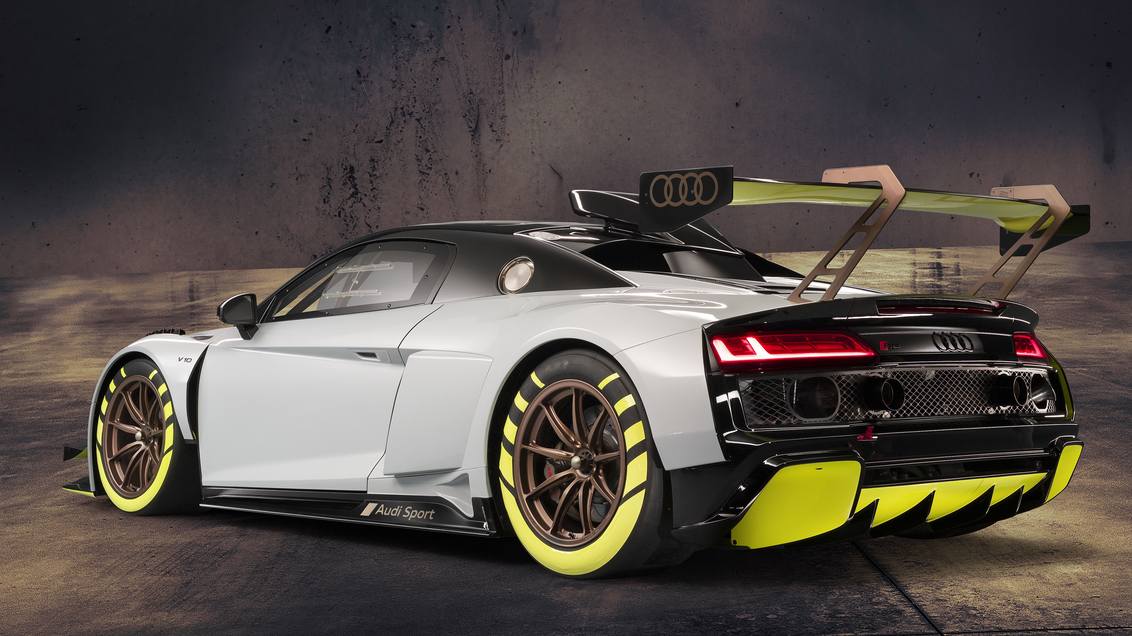 Audi Sports Car Pictures Wallpapers