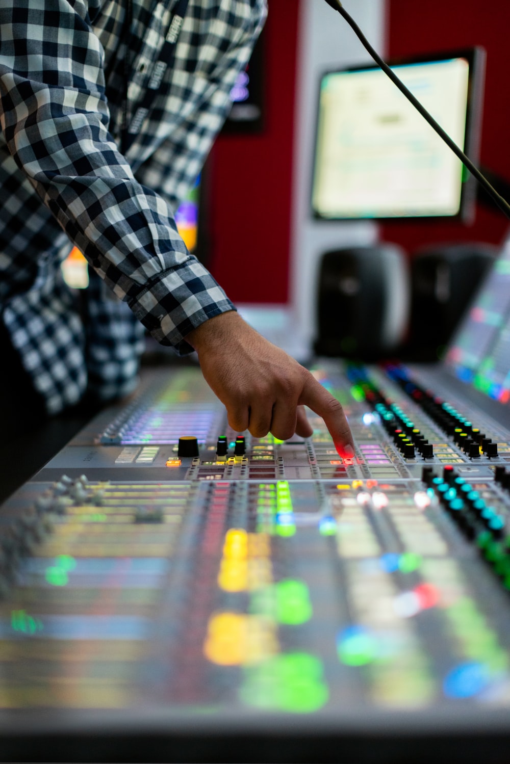 Audio Engineer Wallpapers