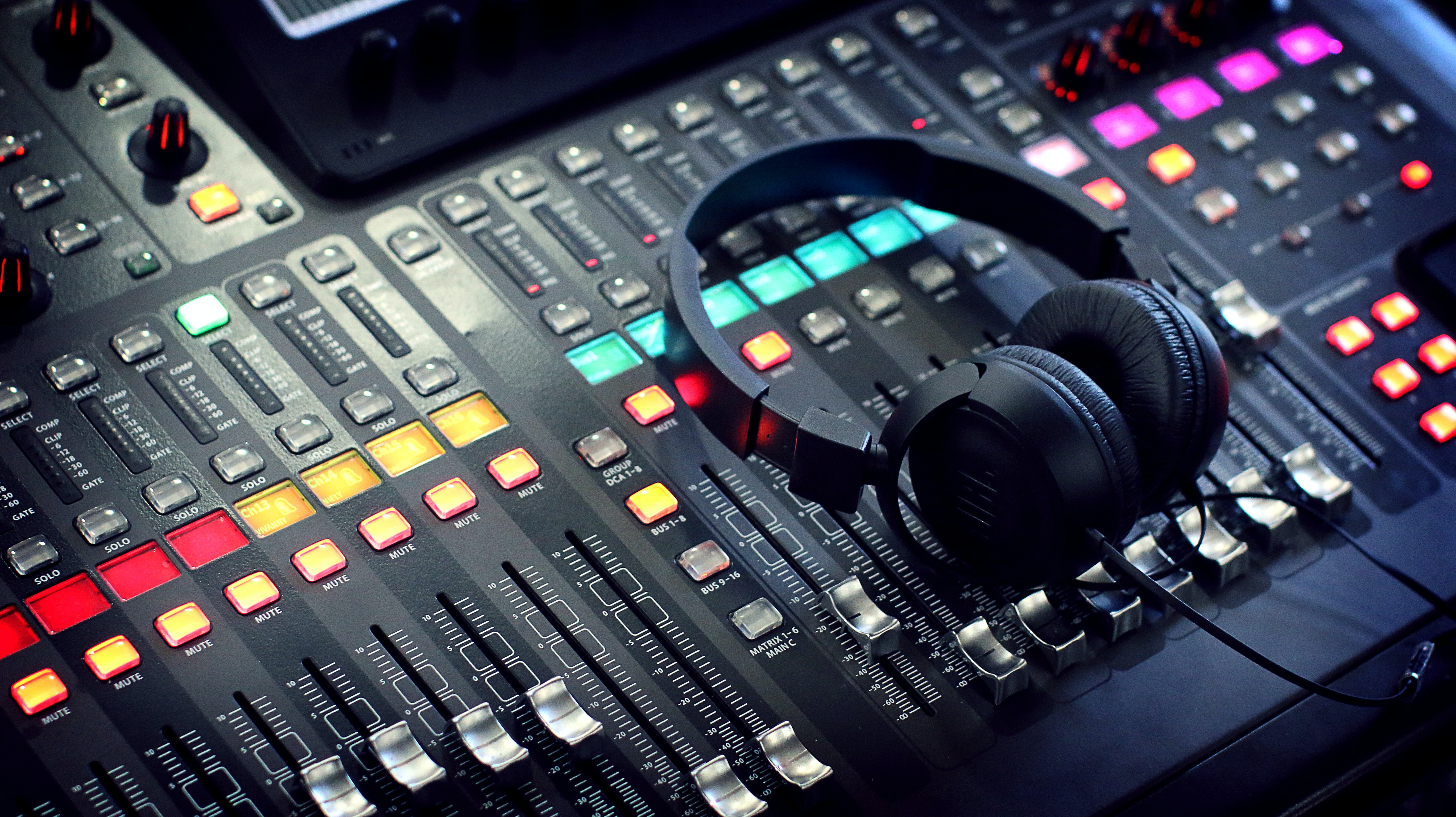 Audio Engineer Wallpapers