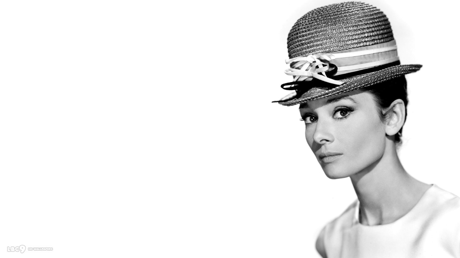 Audrey Hepburn Wallpapers