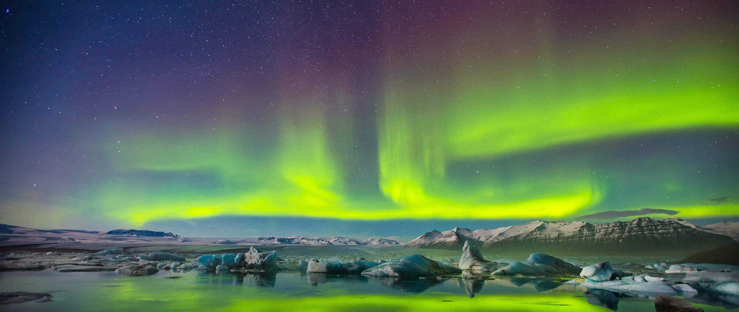 Aurora Borealis Hd Night Reflection Wallpapers