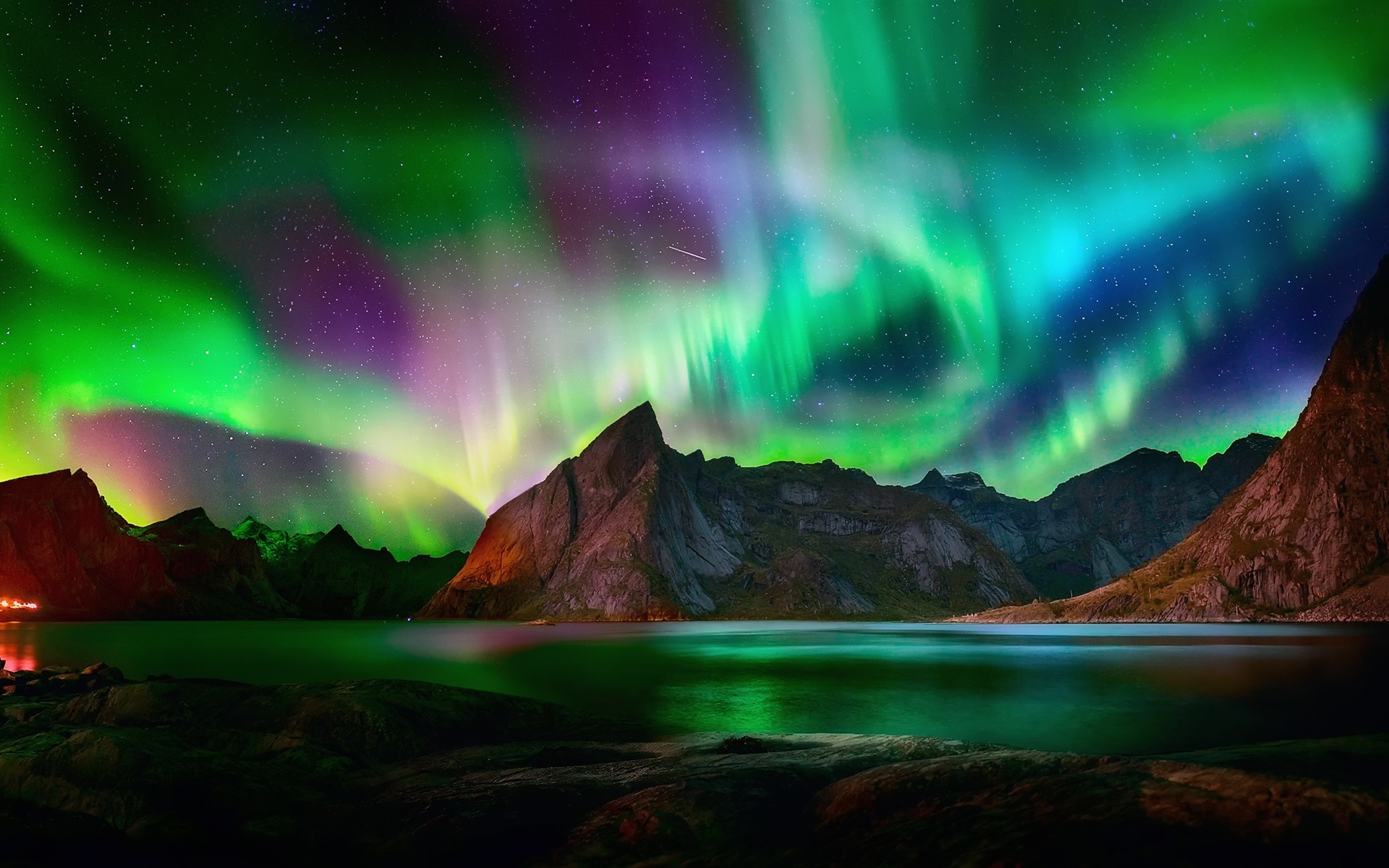 Aurora Borealis Hd Night Reflection Wallpapers