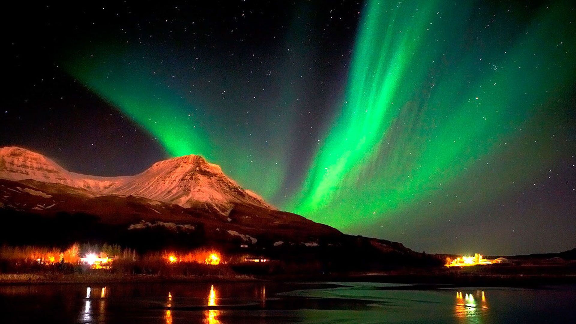 Aurora Borealis Hd Night Reflection Wallpapers