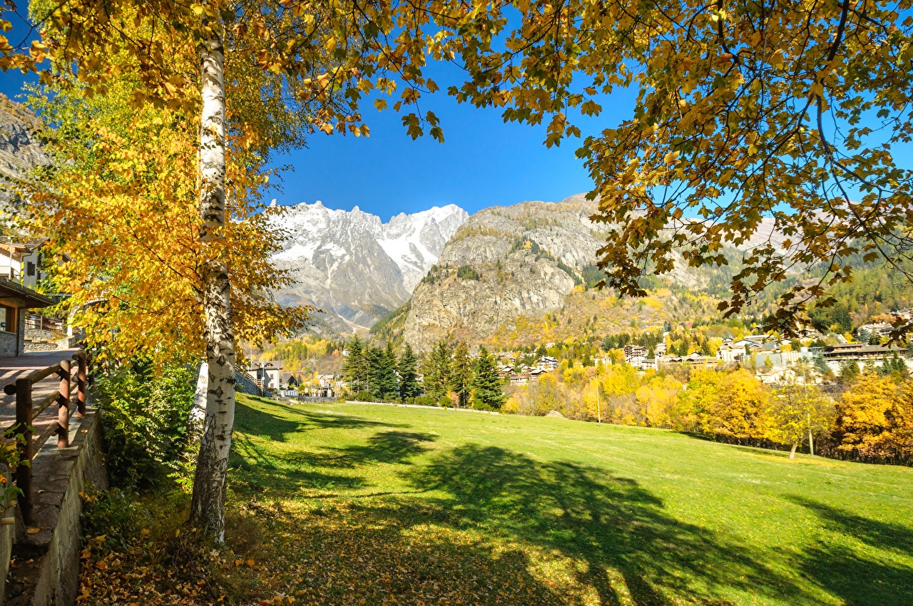 Autumn Mountains Desktop Wallpapers