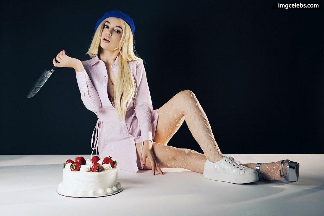 Ava Max 2019 Wallpapers