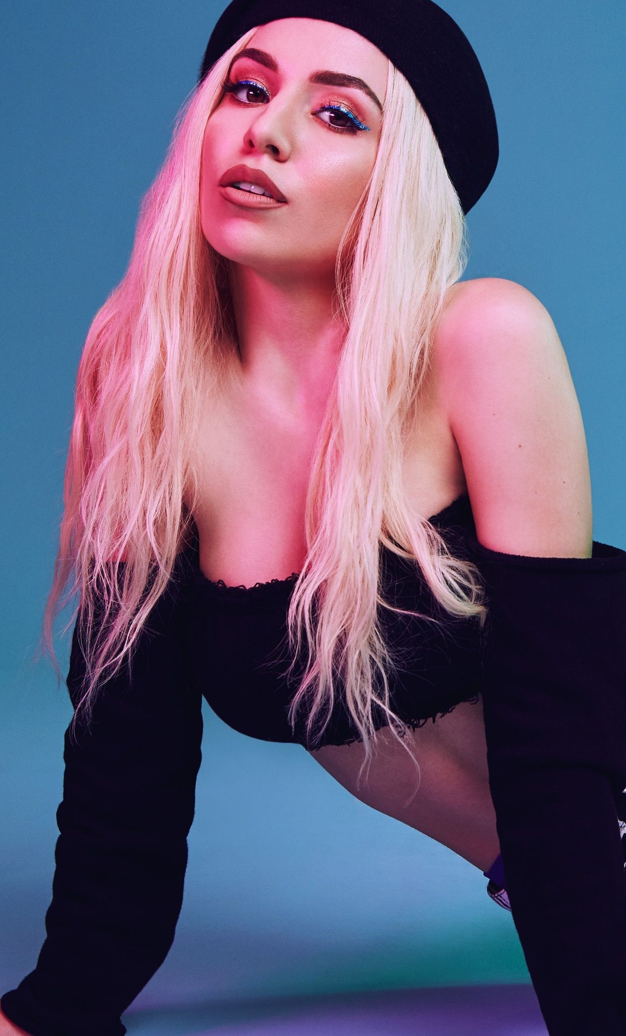 Ava Max Wallpapers