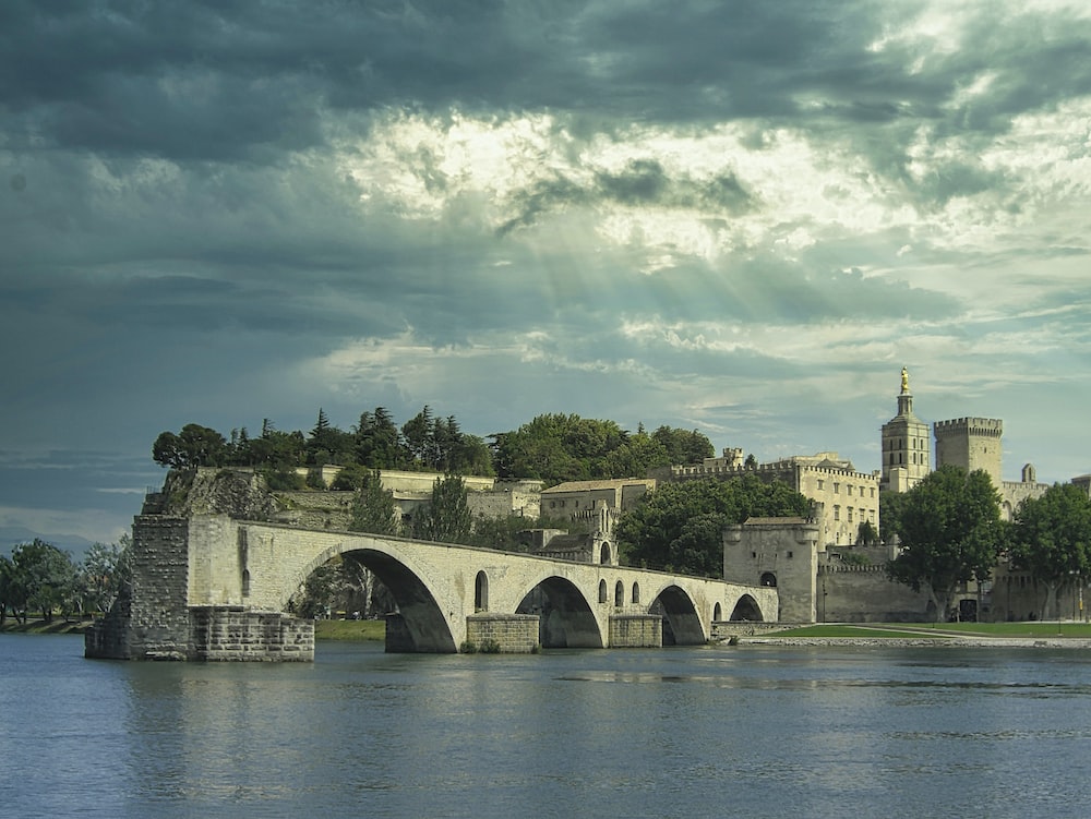 Avignon Wallpapers