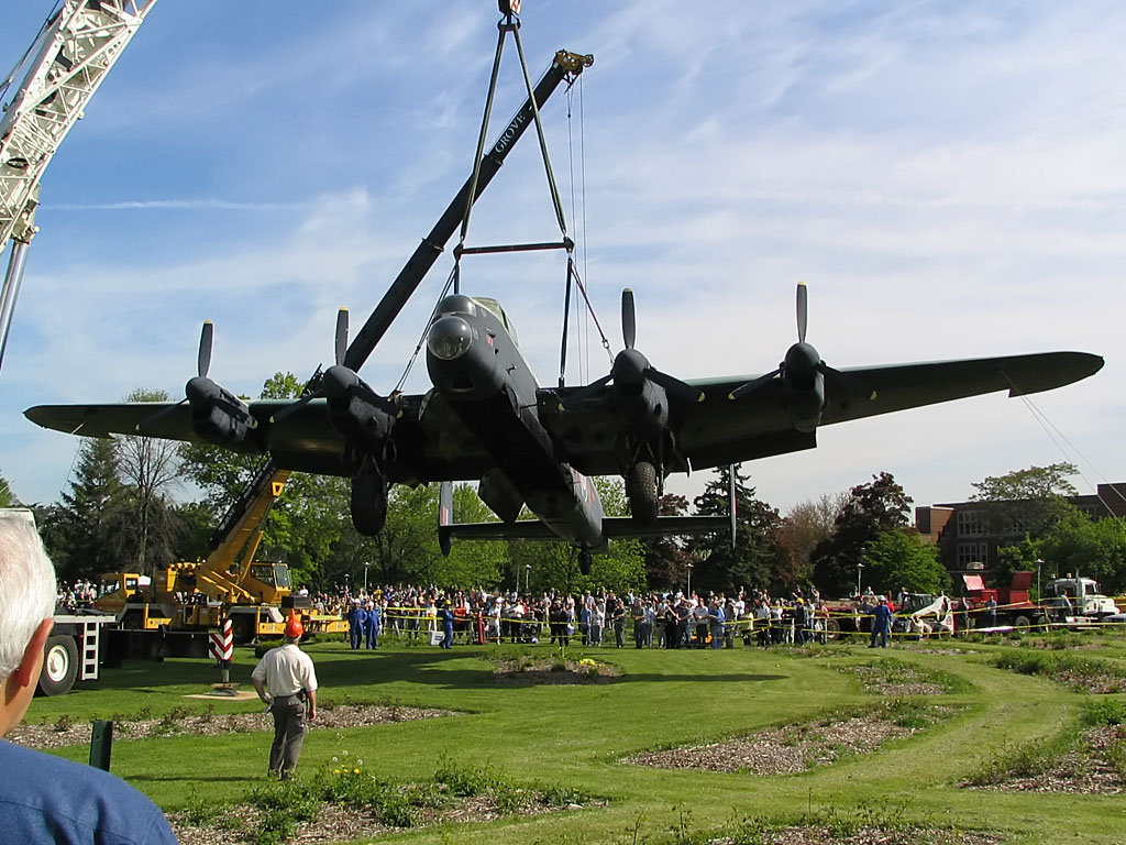 Avro Lancaster Wallpapers