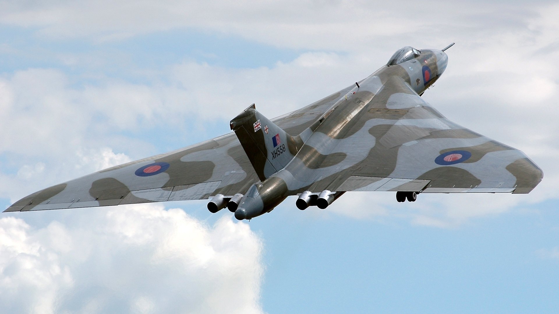 Avro Vulcan Wallpapers