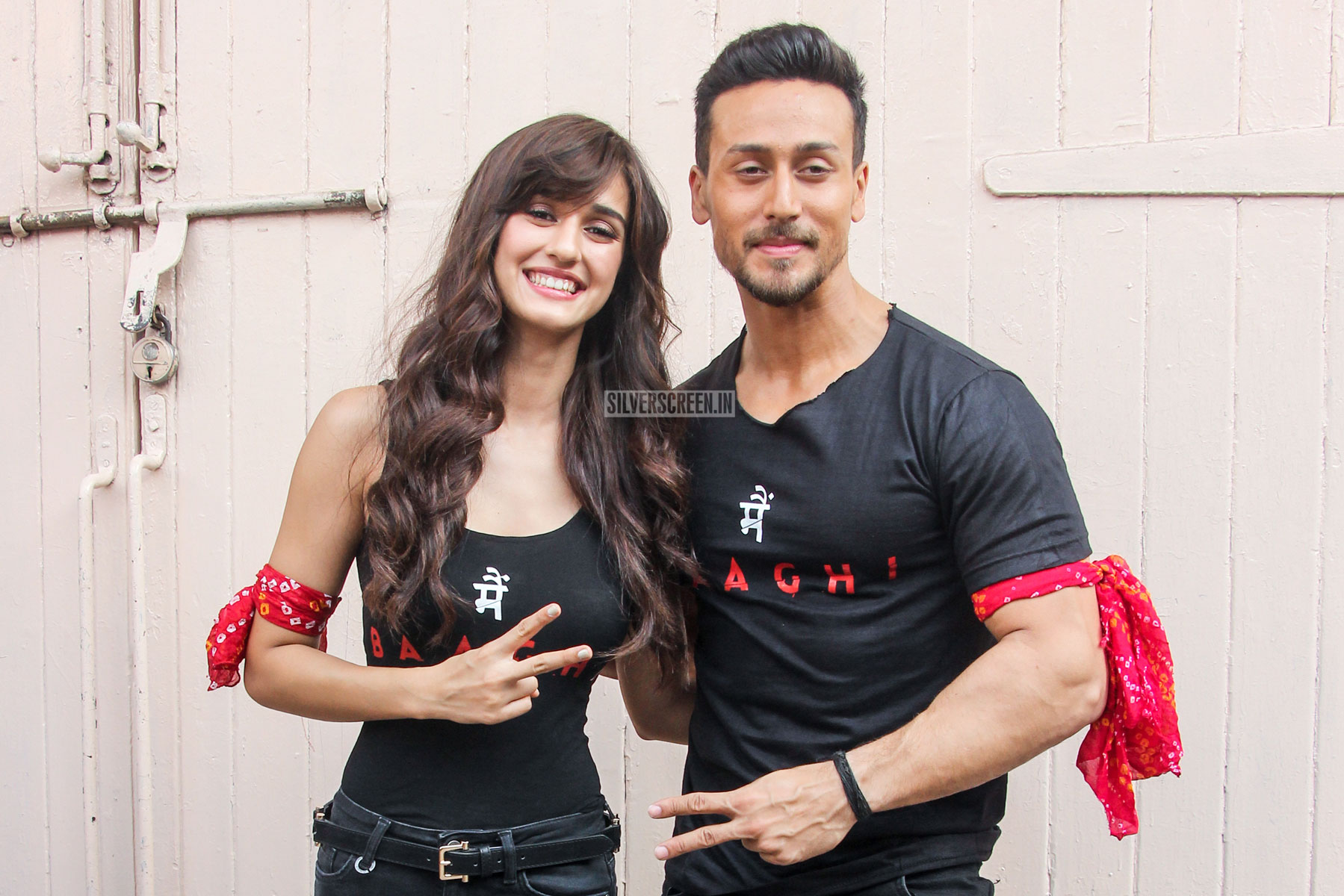 Baaghi 2 Disha Patani Tiger Shroff Wallpapers