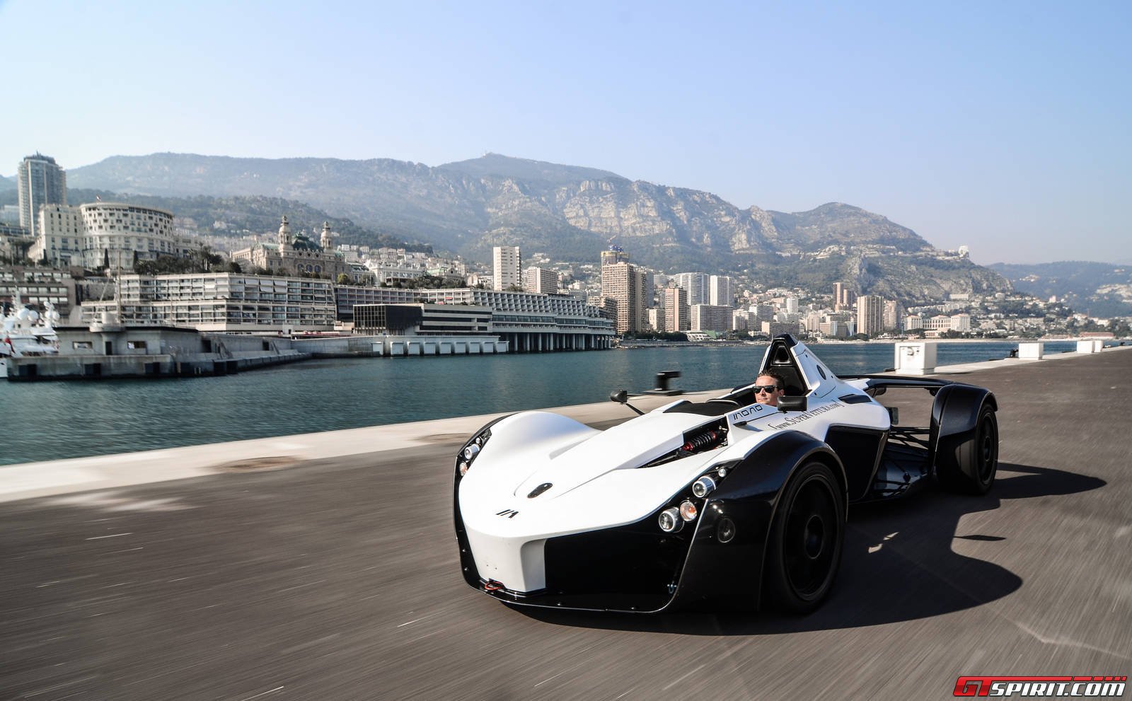 Bac Mono Wallpapers