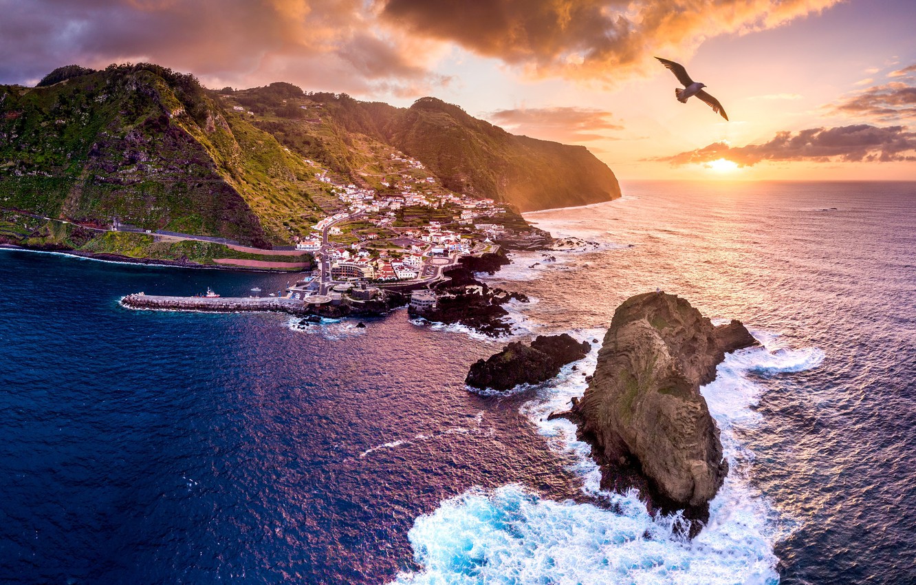 Background Madeira