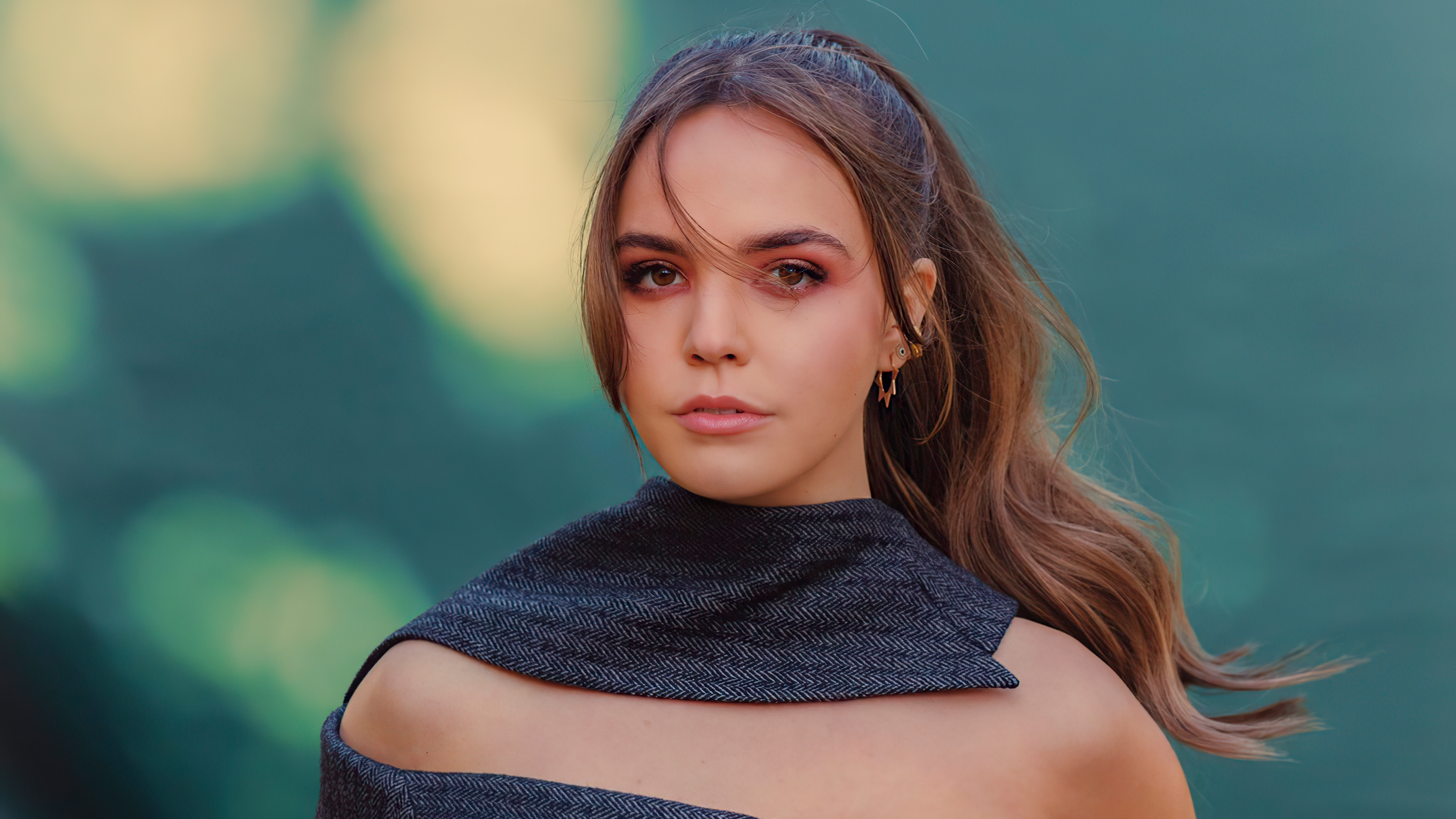 Bailee Madison Wallpapers