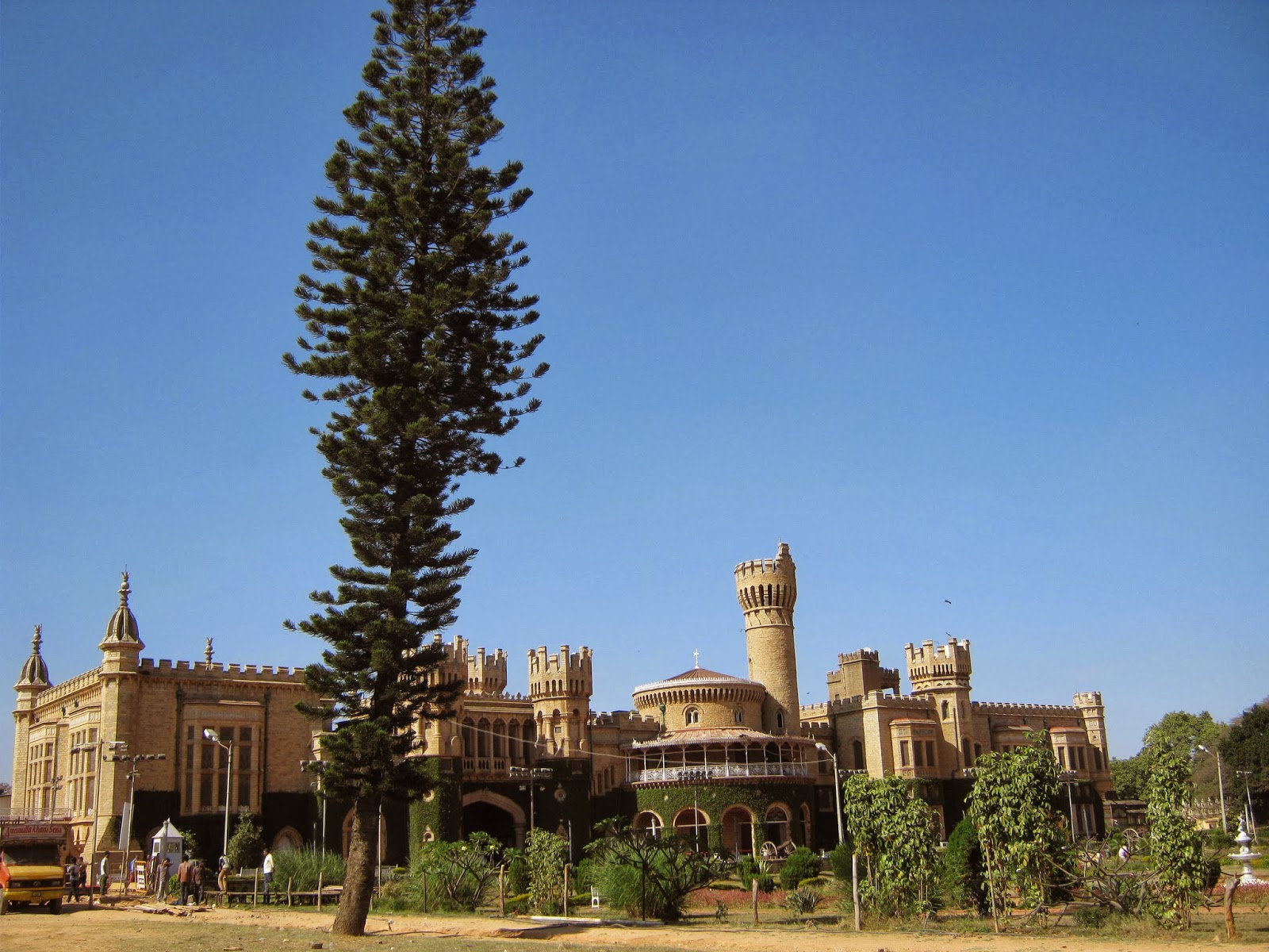 Bangalore Palace Wallpapers