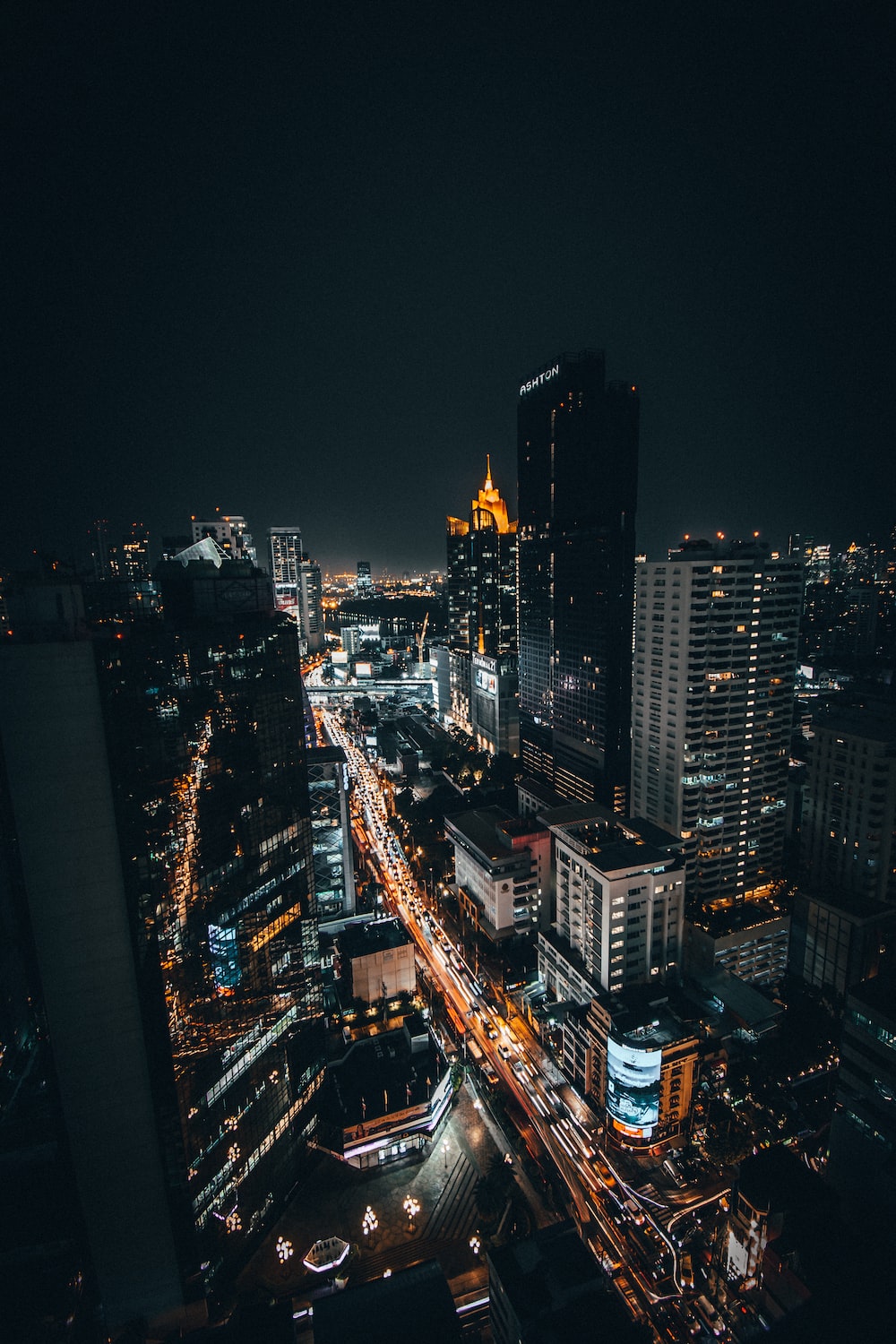 Bangkok Skyscraper In Night Wallpapers