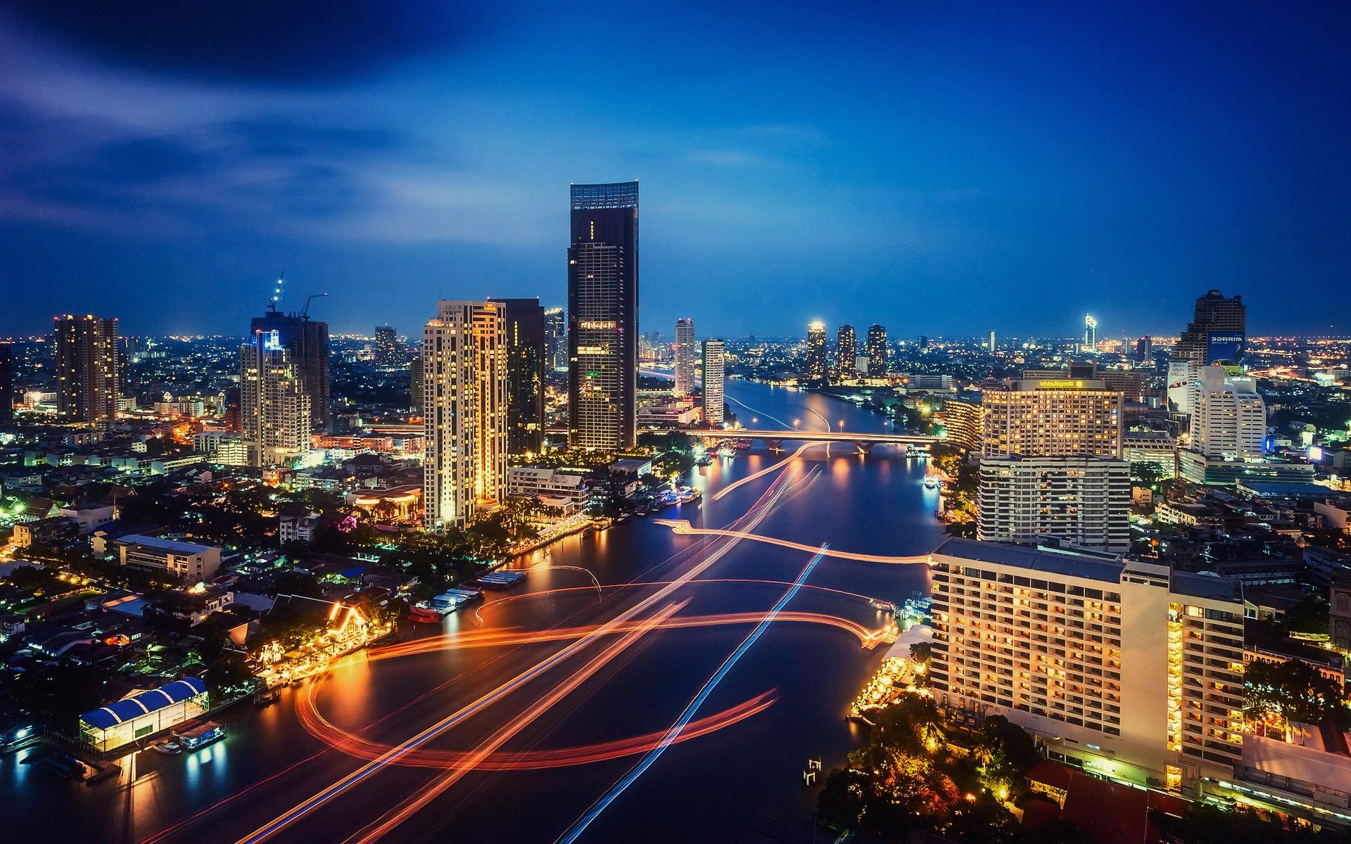 Bangkok Skyscraper In Night Wallpapers