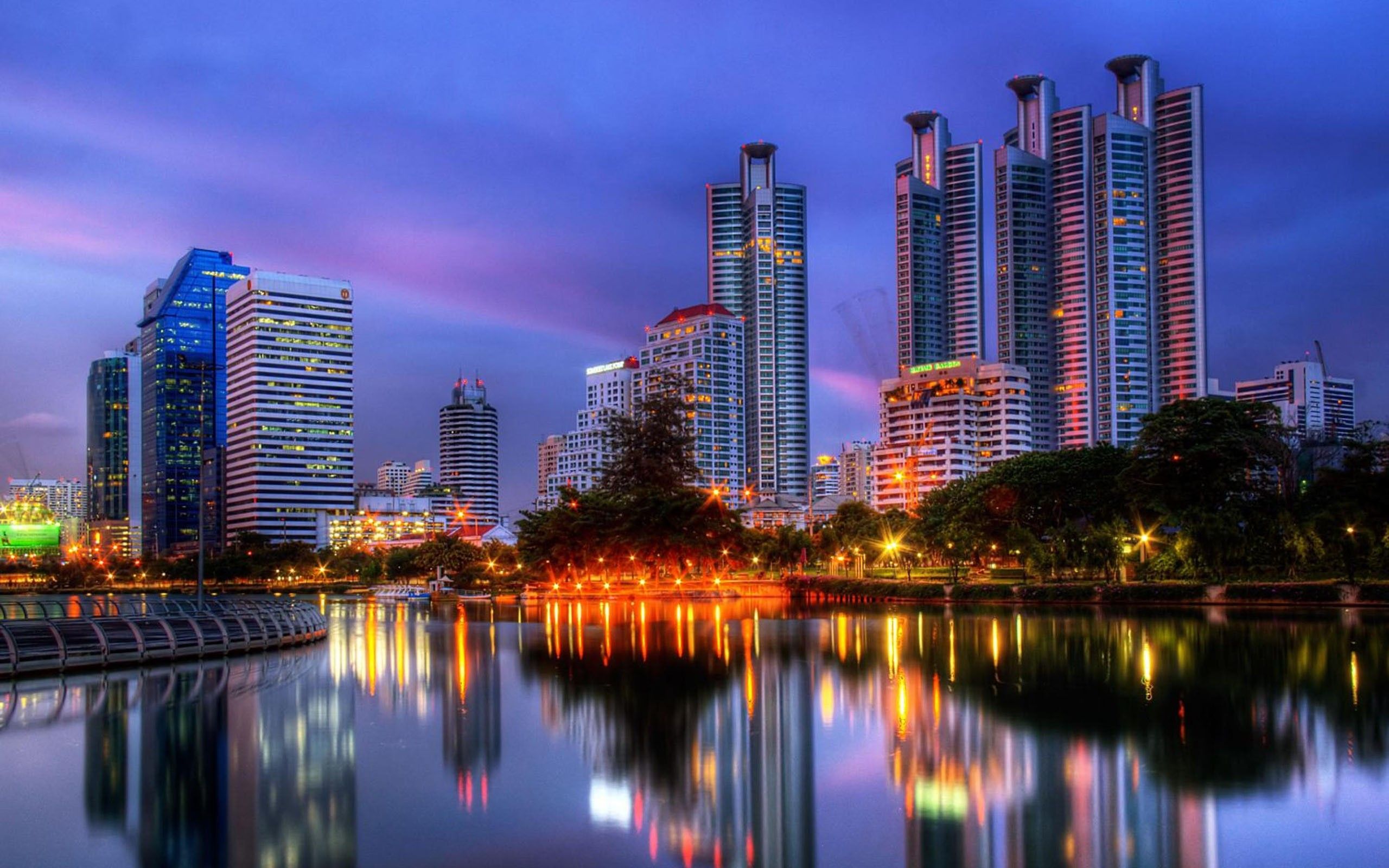 Bangkok Skyscraper In Night Wallpapers