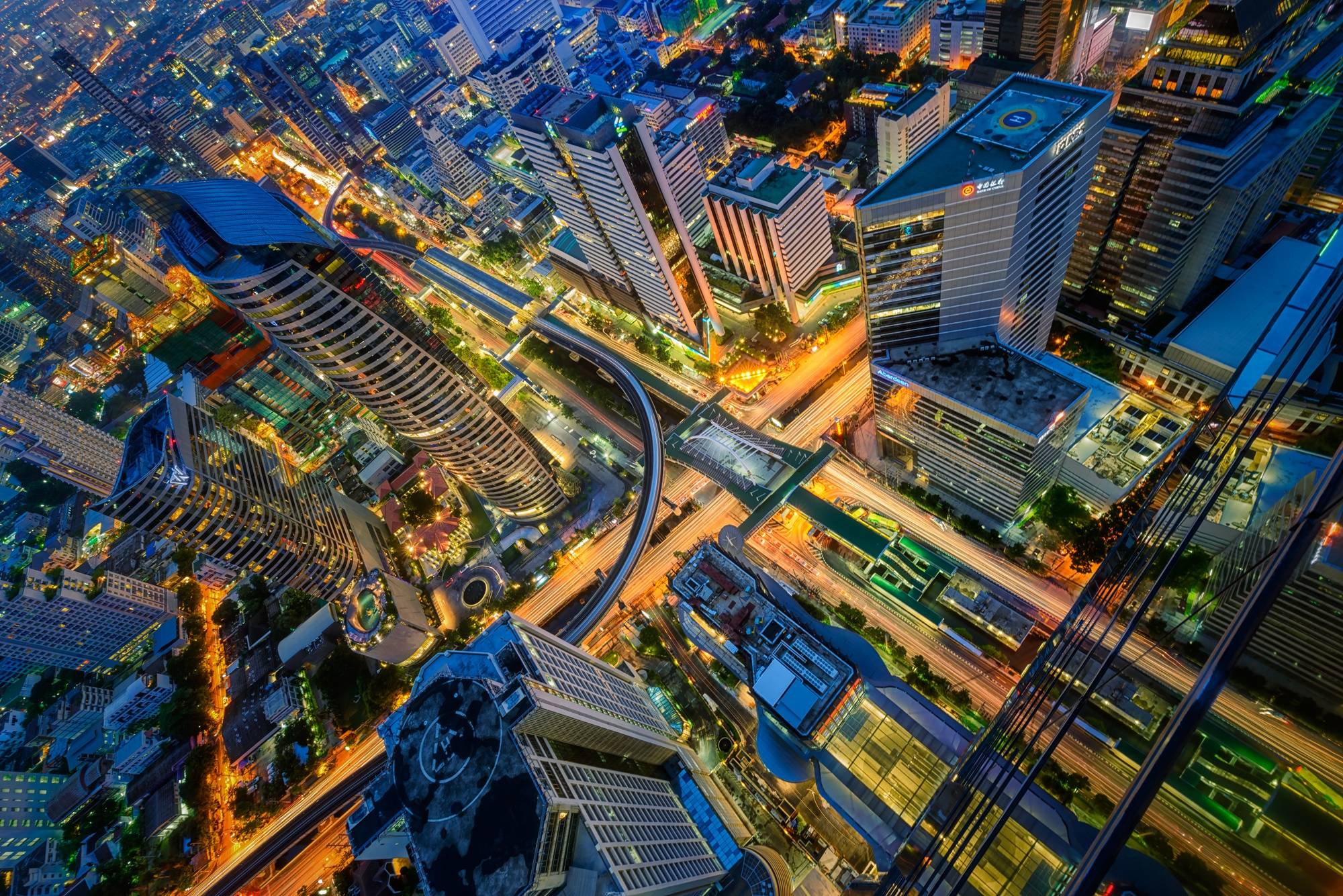 Bangkok Skyscraper In Night Wallpapers