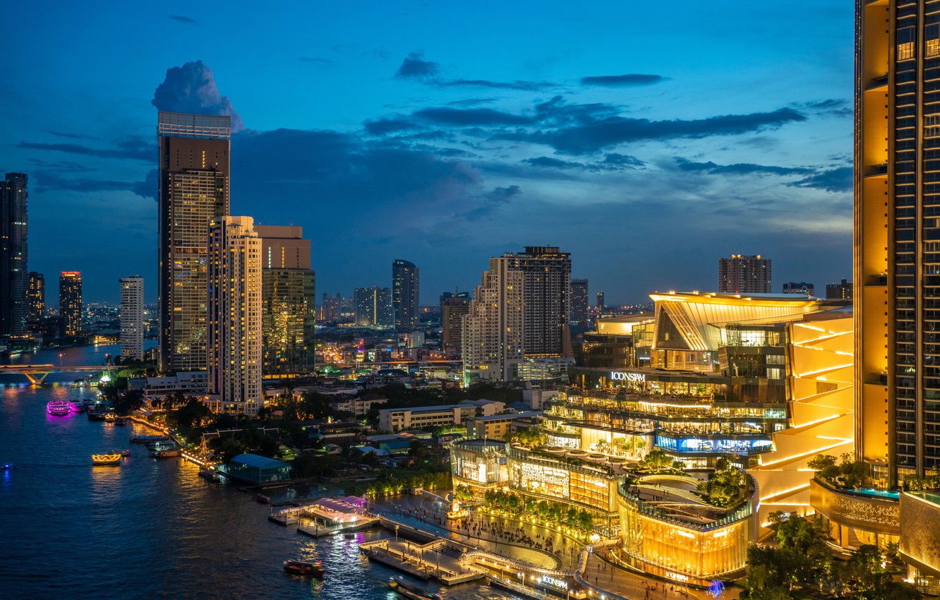 Bangkok Skyscraper In Night Wallpapers