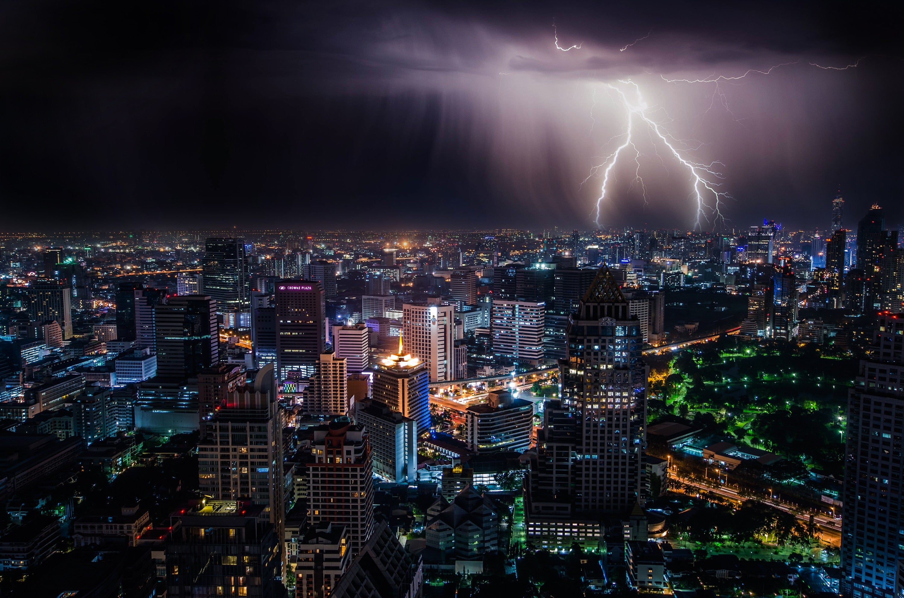 Bangkok Skyscraper In Night Wallpapers