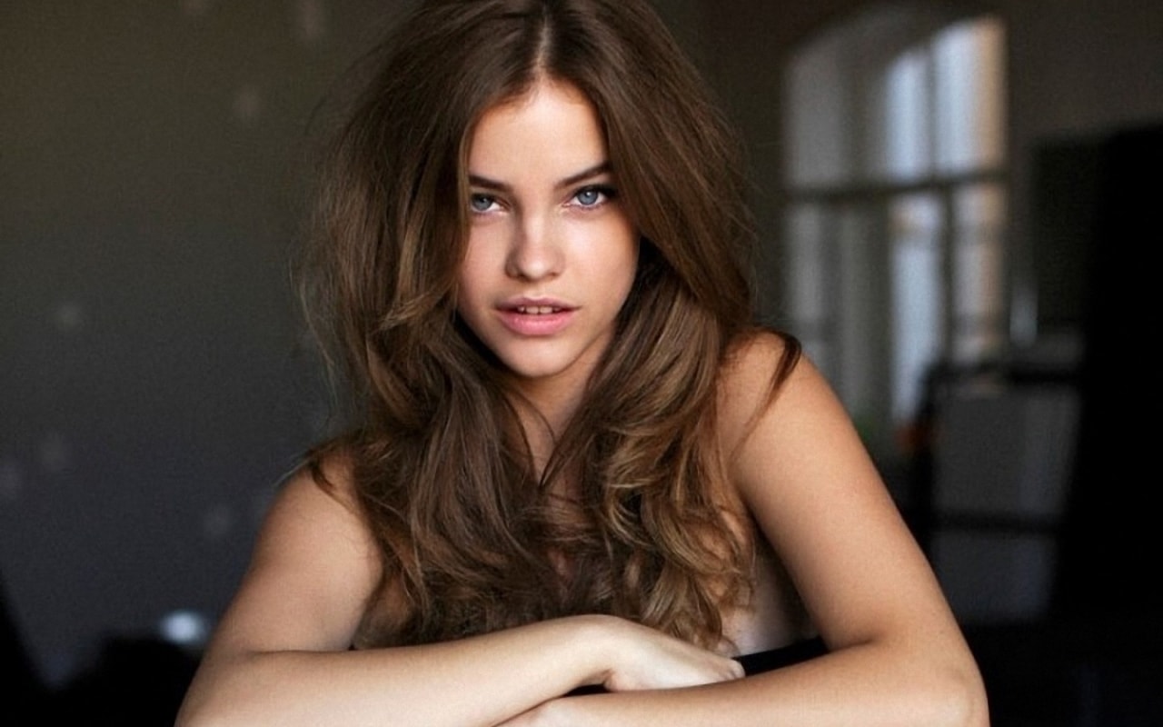 Barbara Palvin HD Model 2021 Wallpapers