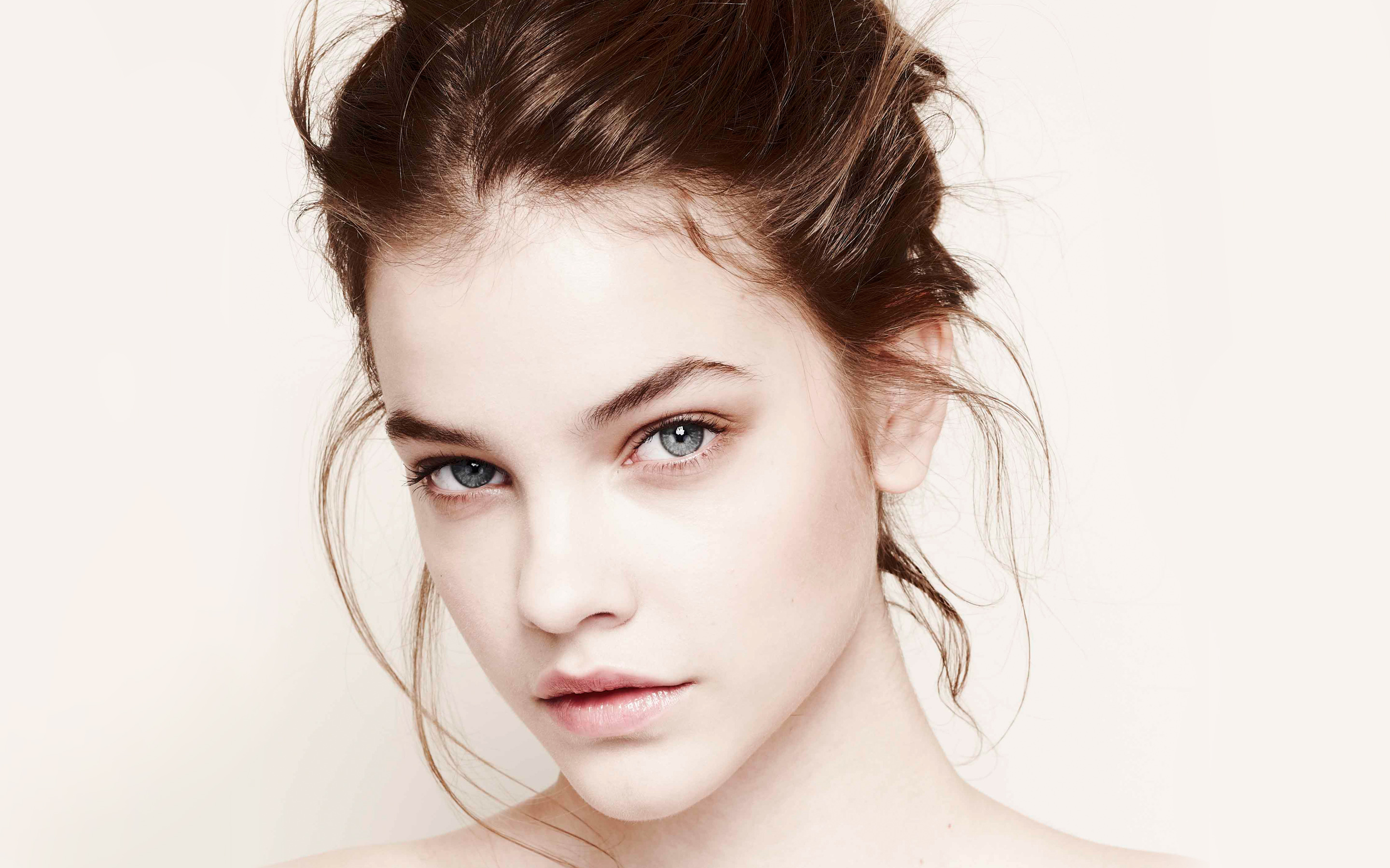 Barbara Palvin HD Model Wallpapers