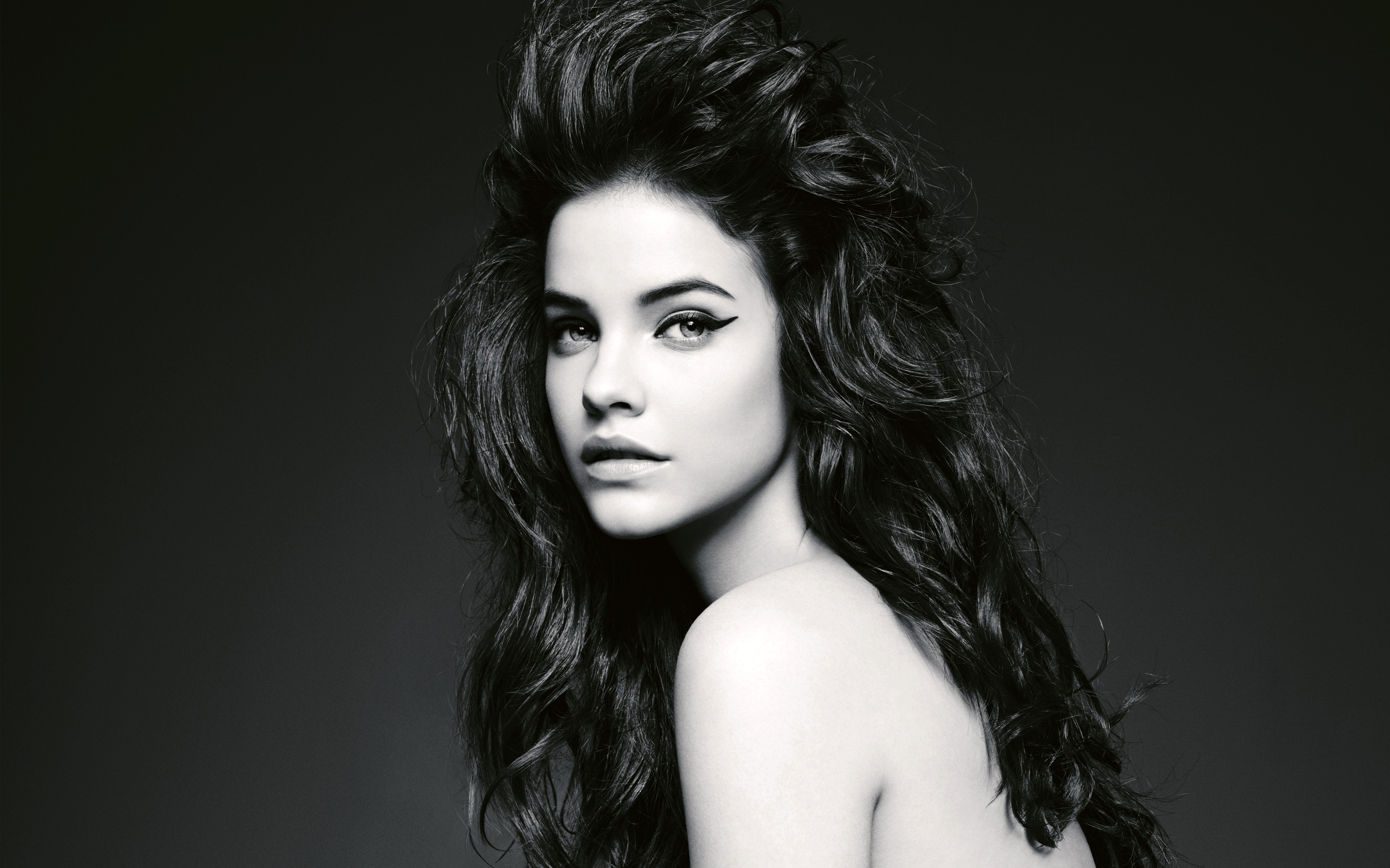 Barbara Palvin Model HD Wallpapers