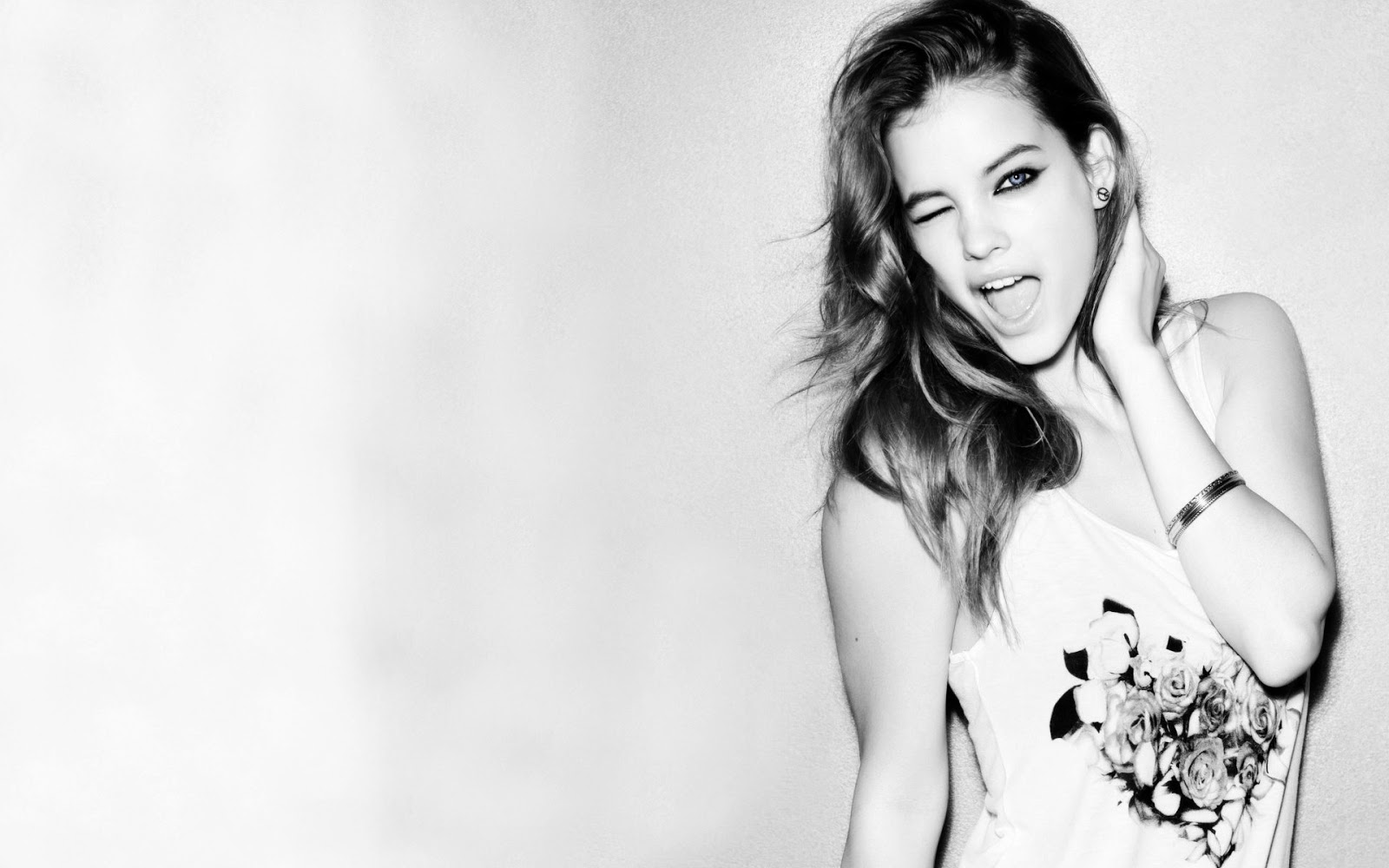 Barbara Palvin Model HD Wallpapers