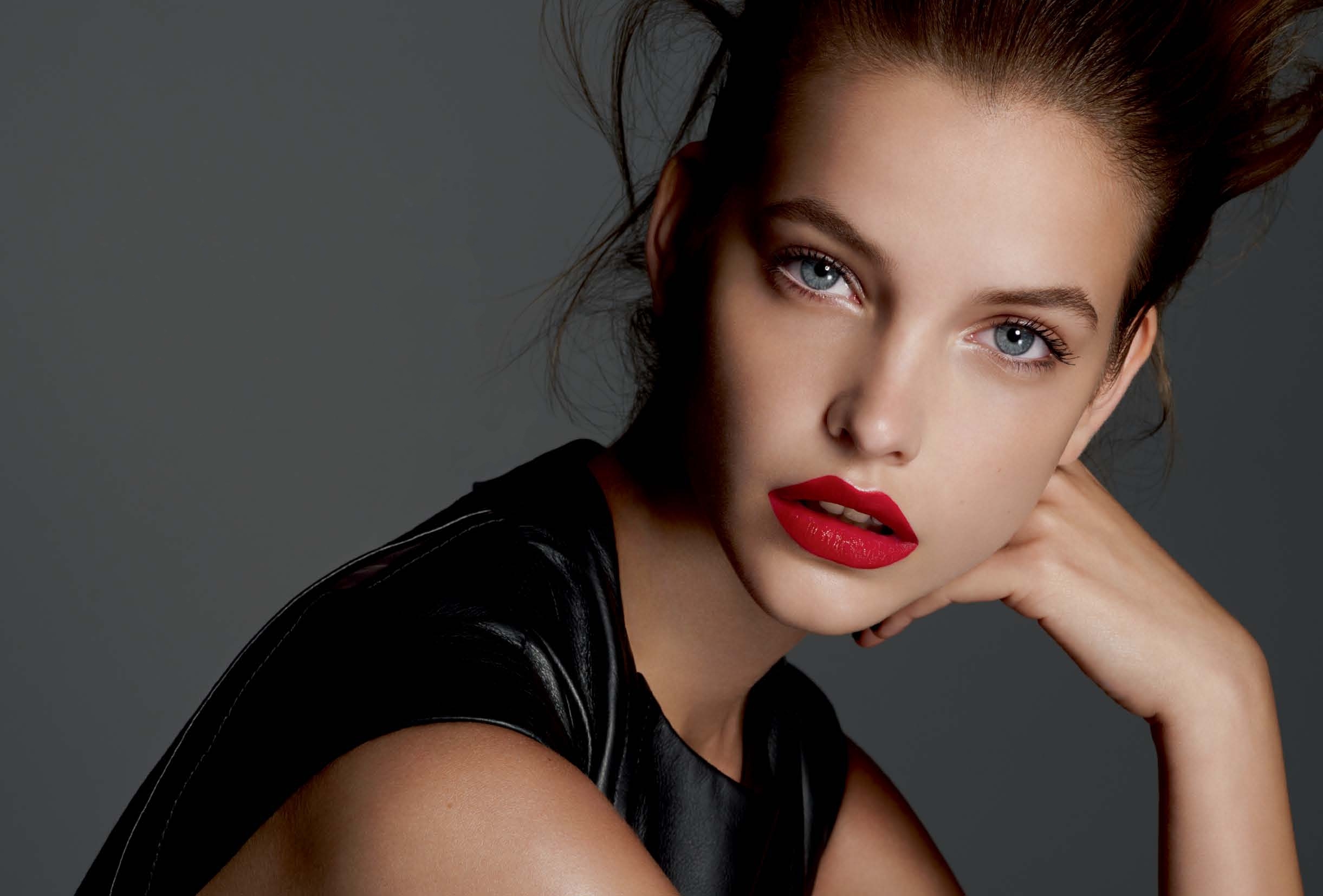 Barbara Palvin Model HD Wallpapers