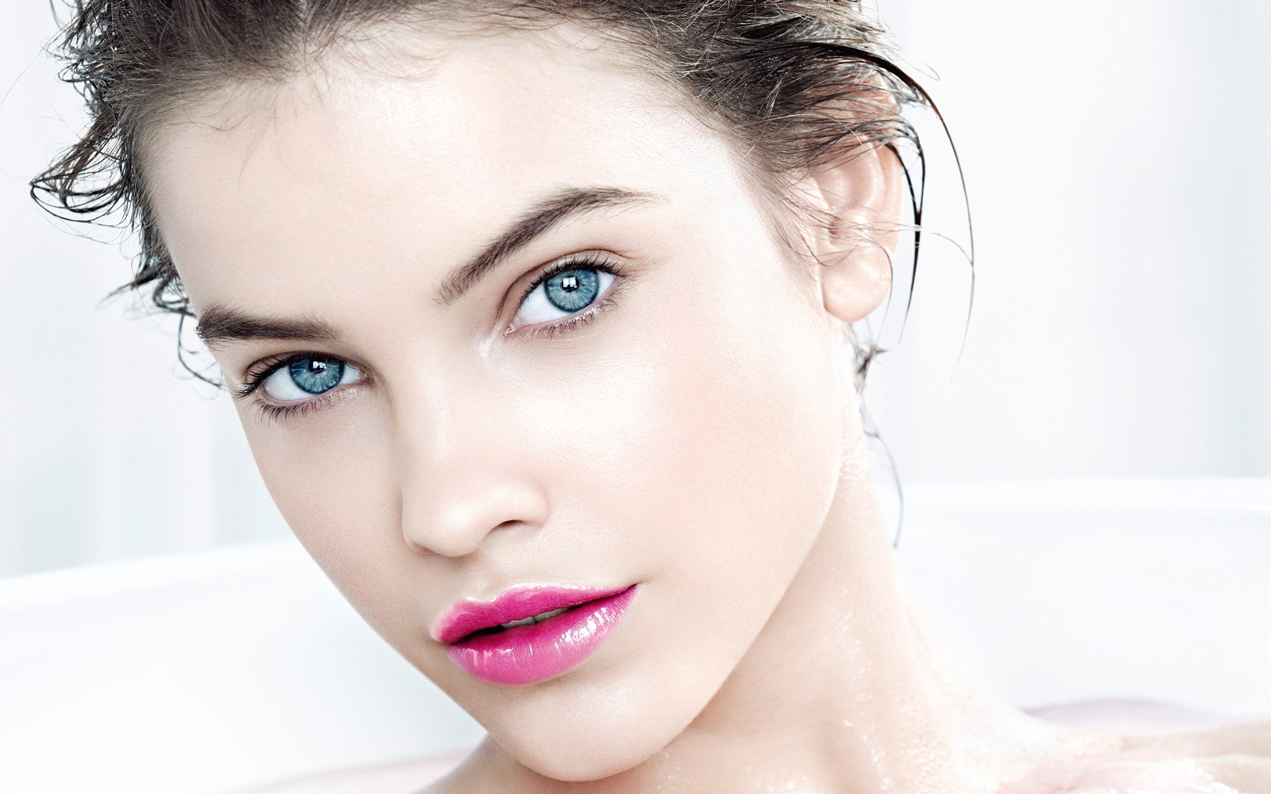 Barbara Palvin Model New Wallpapers