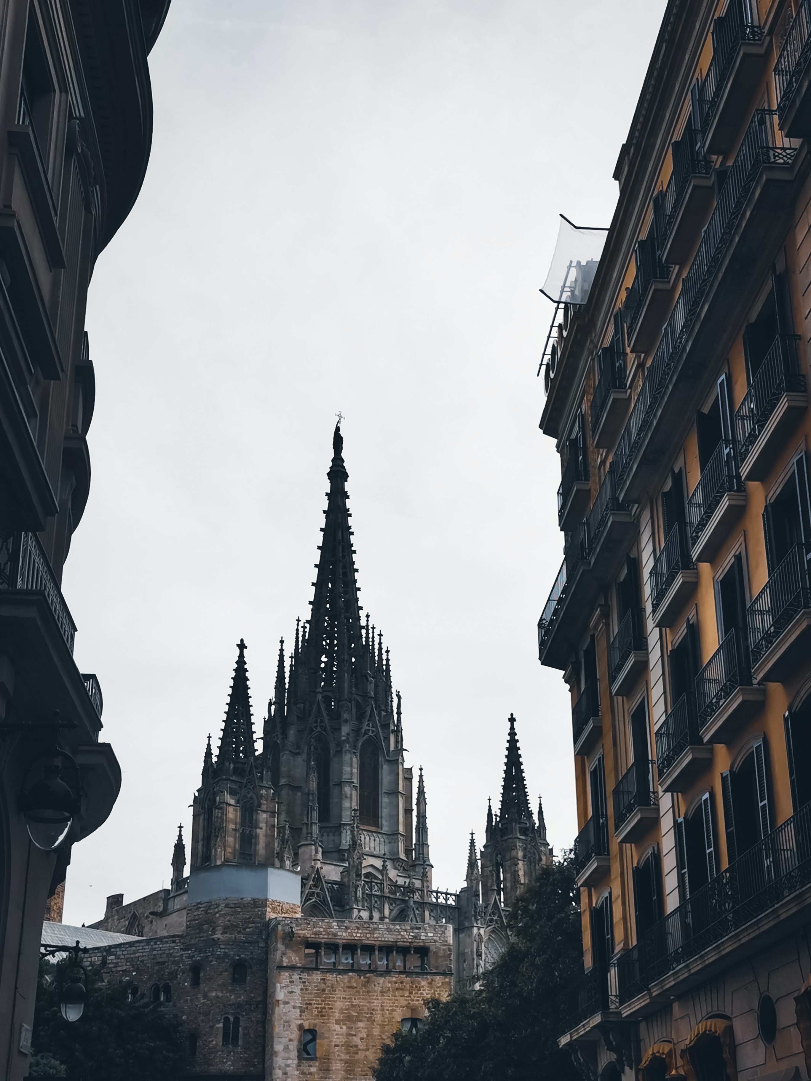 Barcelona Cathedral Wallpapers