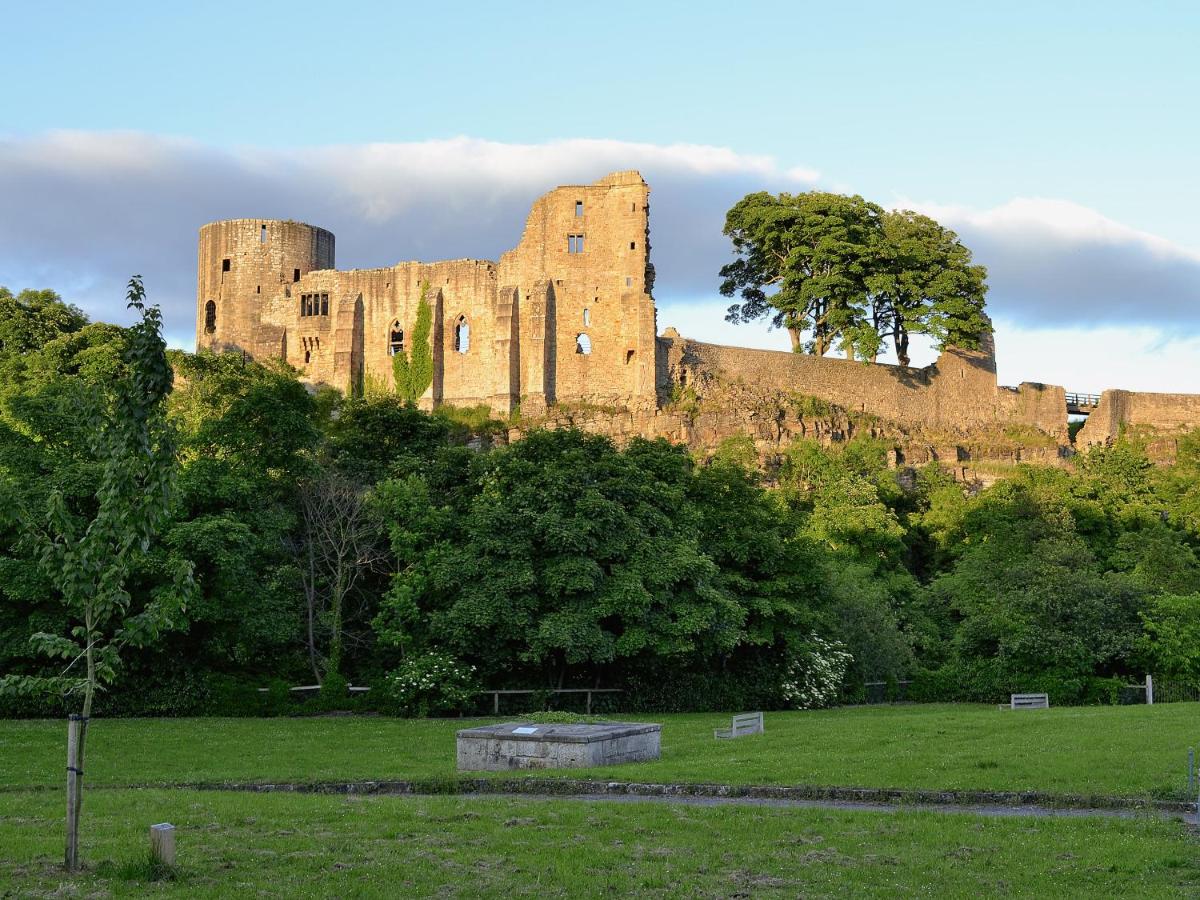 Barnard Castle Wallpapers