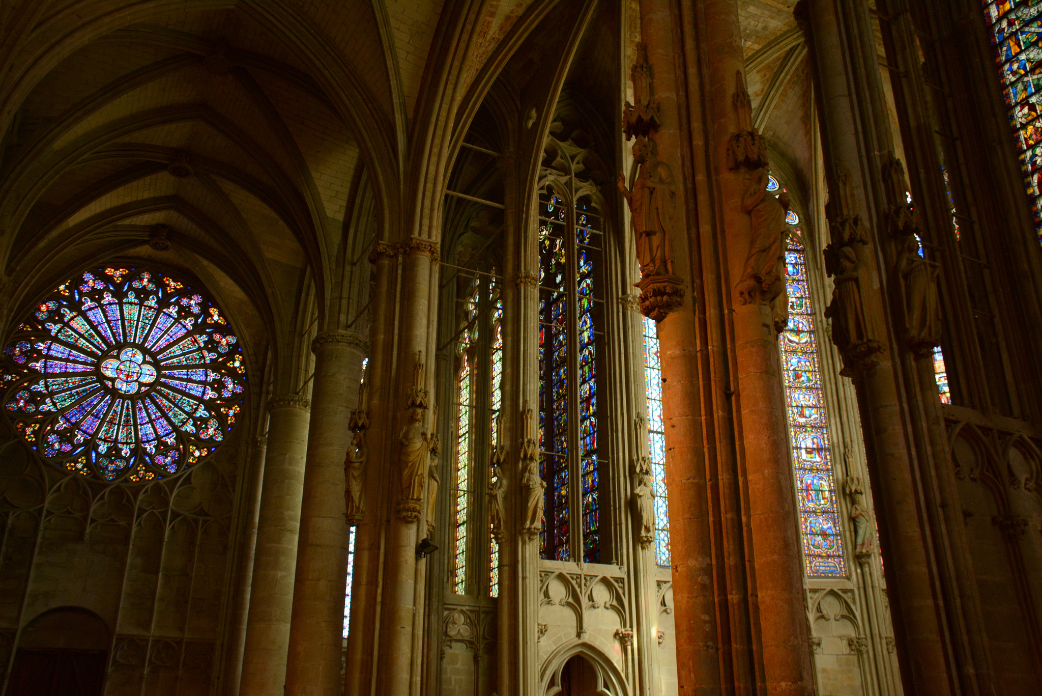 Basilica Of St. Nazaire And St. Celse, Carcassonne Wallpapers