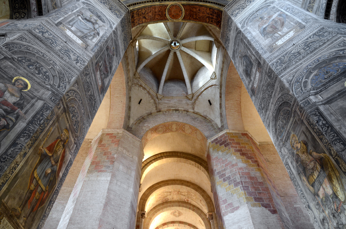 Basilica Of St. Sernin, Toulouse Wallpapers