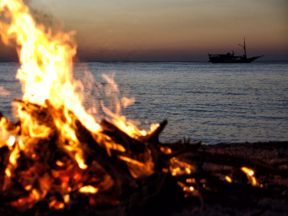 Beach Bonfire Wallpapers