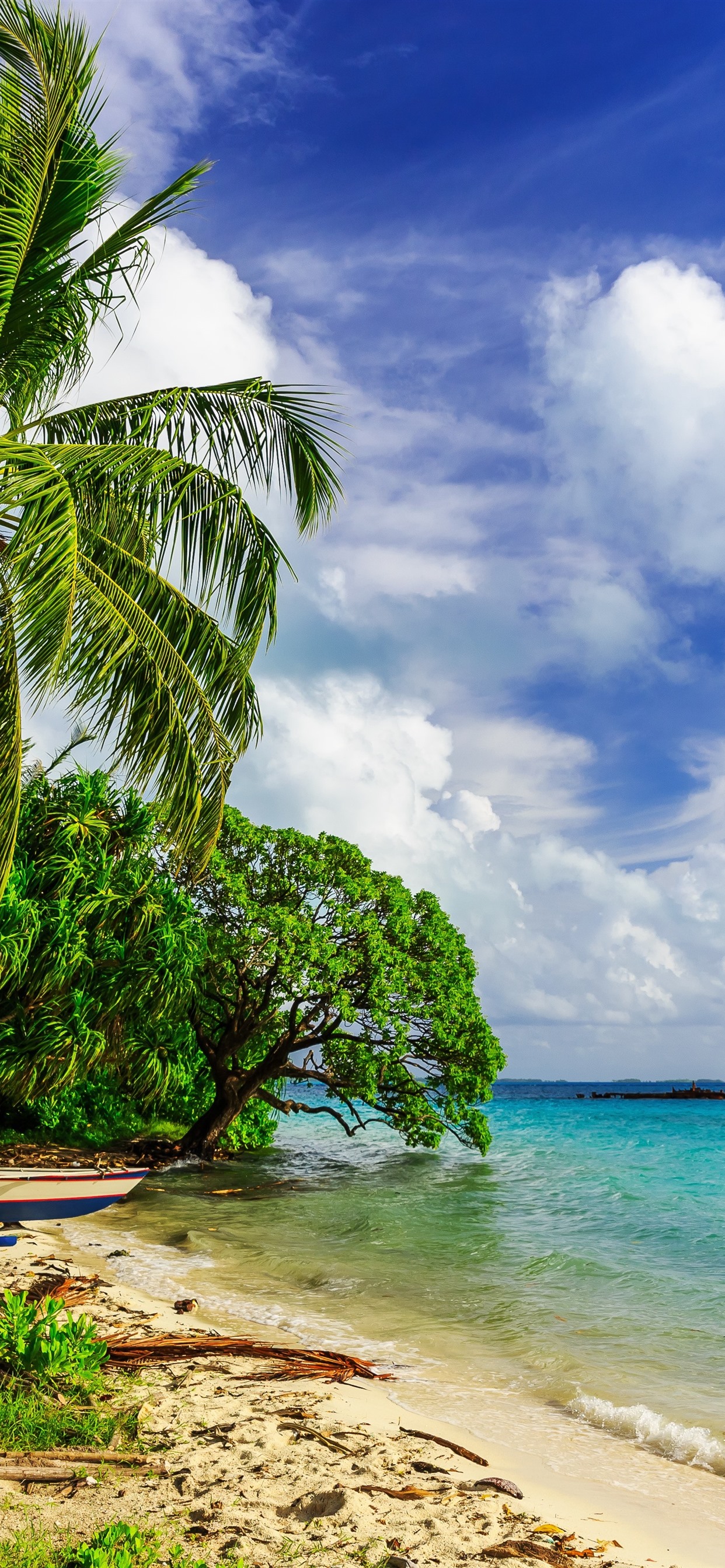 Beach Clouds Wallpapers