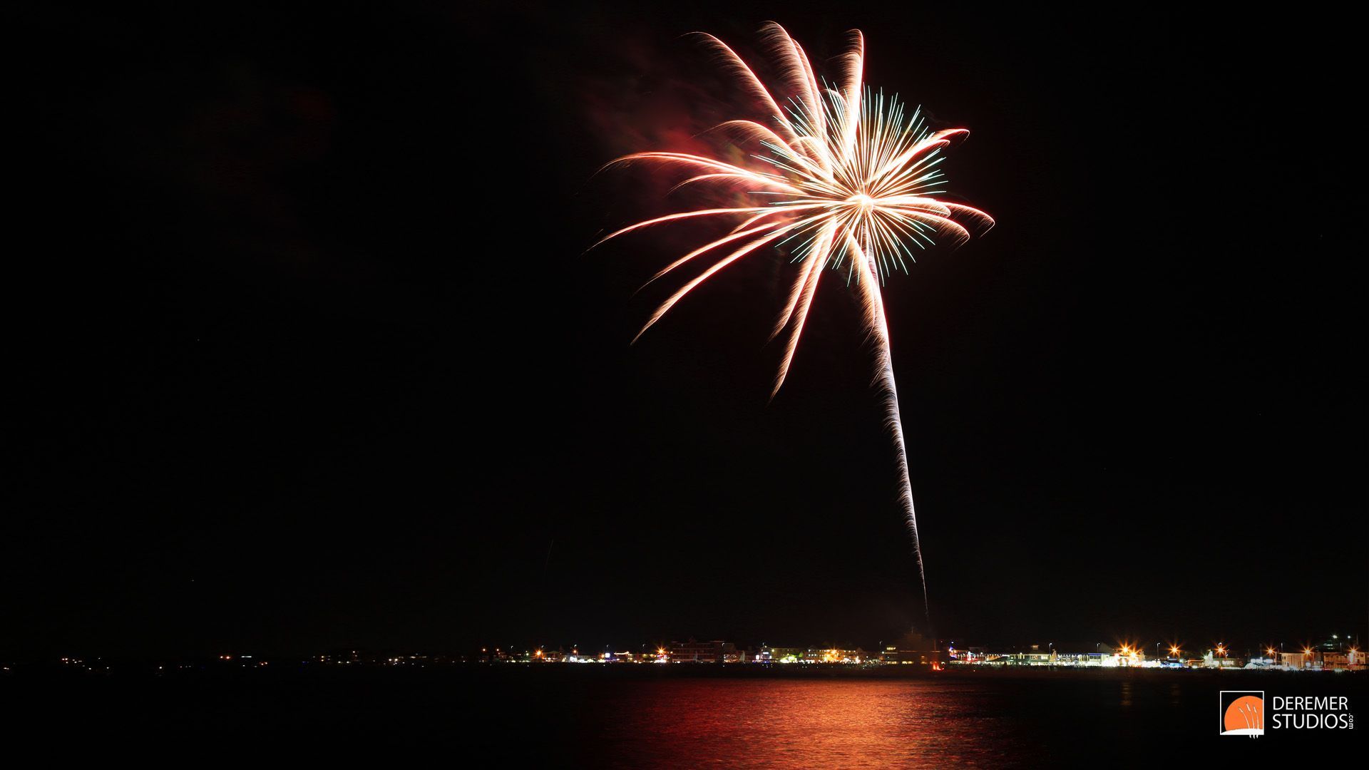 Beach Fireworks Wallpapers