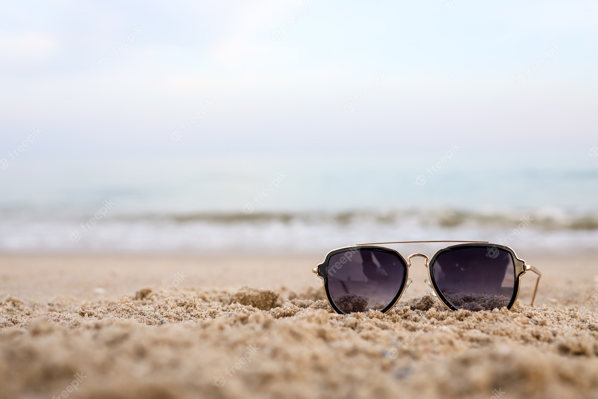 Beach Sunglasses Wallpapers