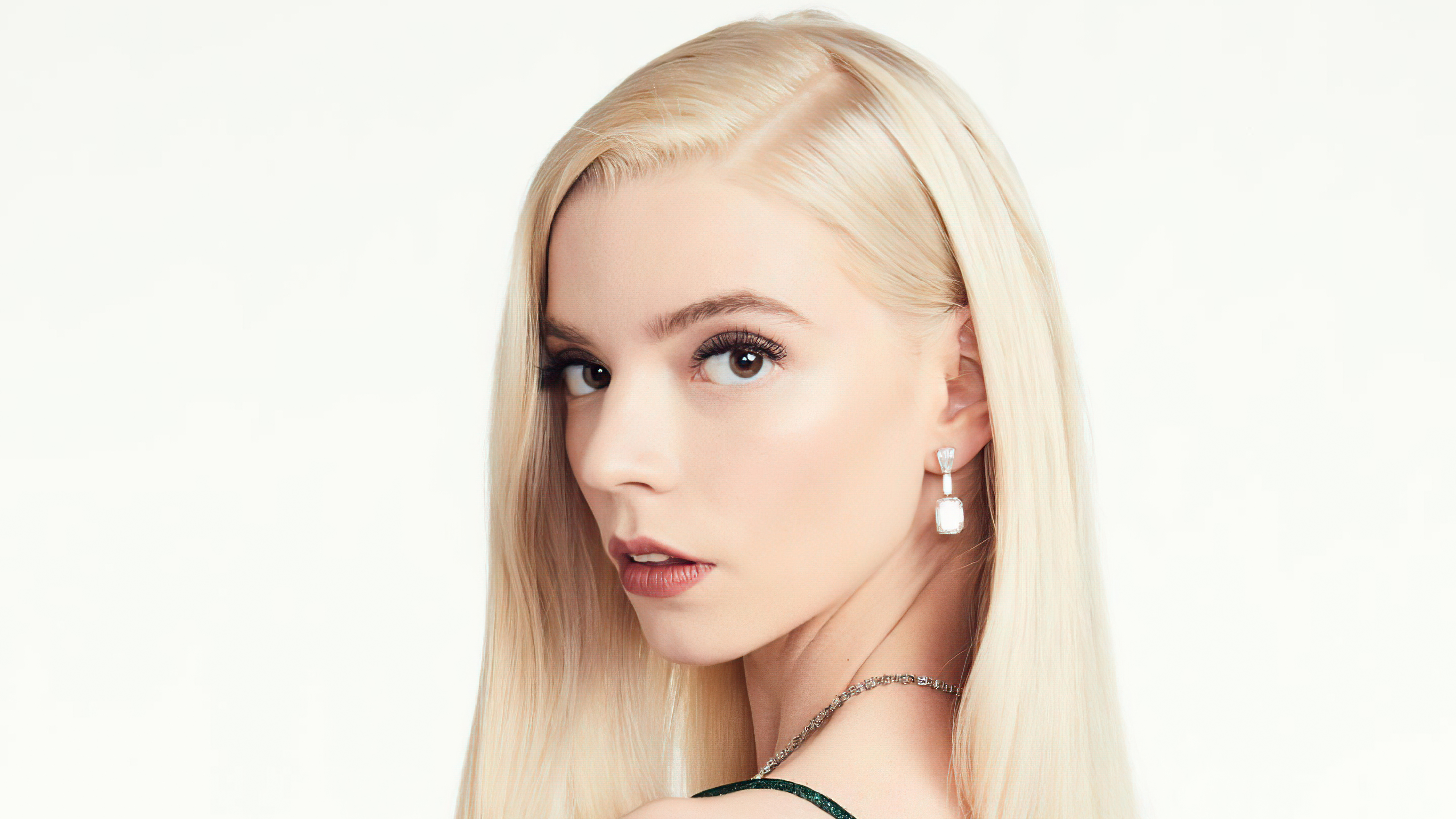 Beautiful Anya Taylor-Joy Wallpapers