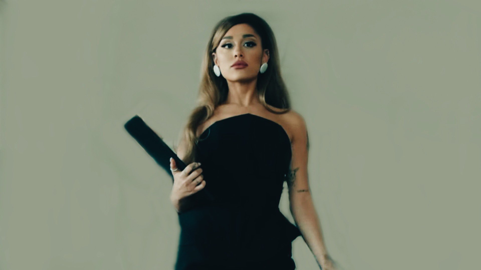 Beautiful Ariana Grande In A Black Dress Wallpapers