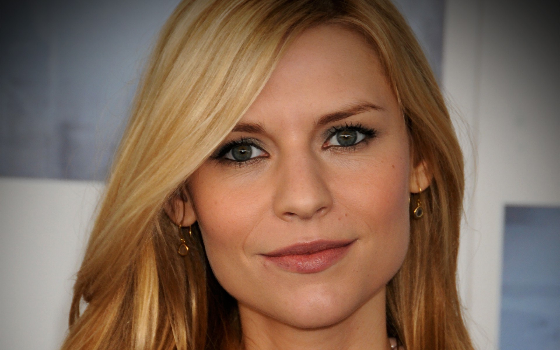 Beautiful Claire Danes 2017 Photoshoot Wallpapers