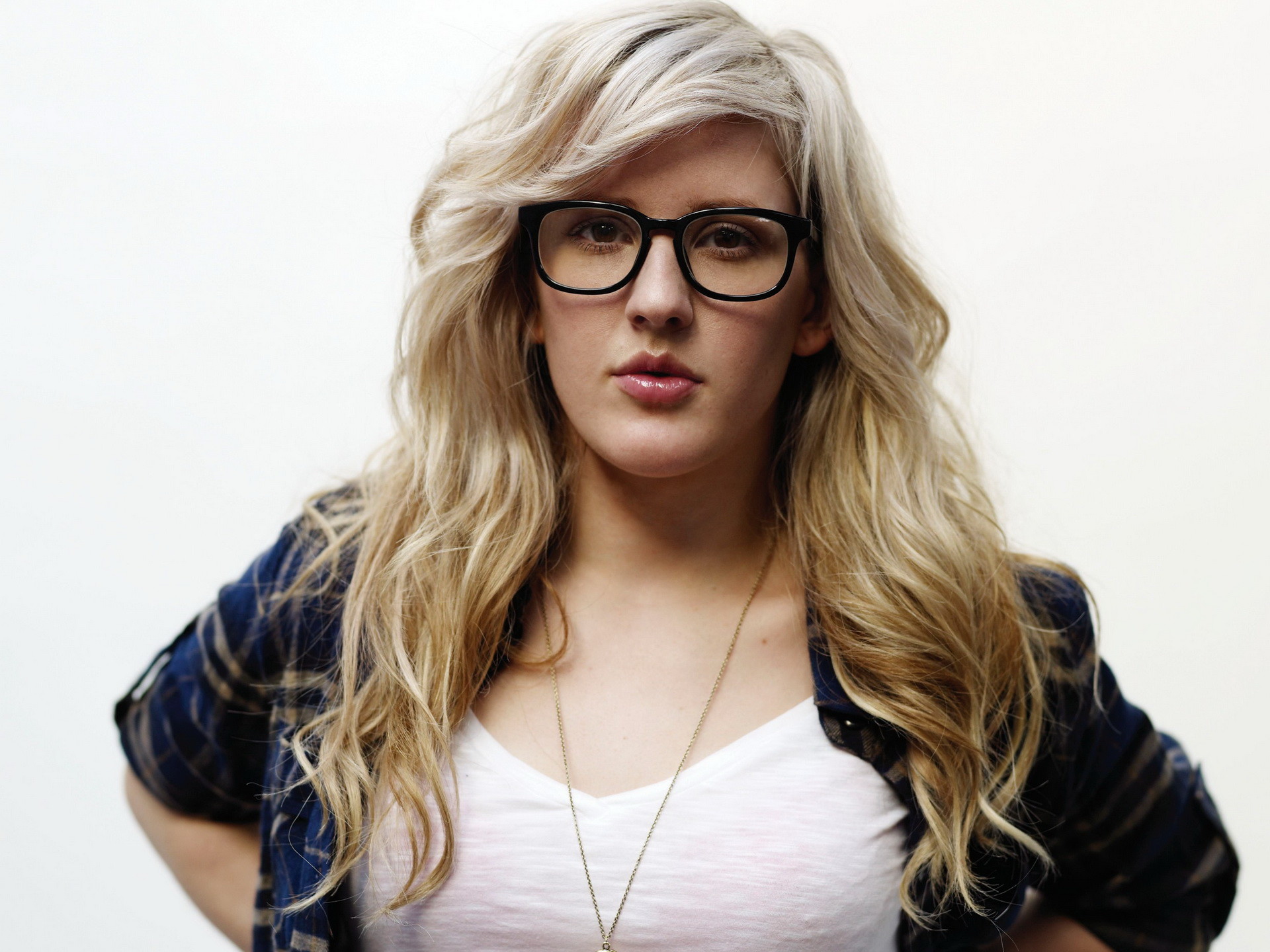 Beautiful Ellie Goulding Photo Shoot Wallpapers