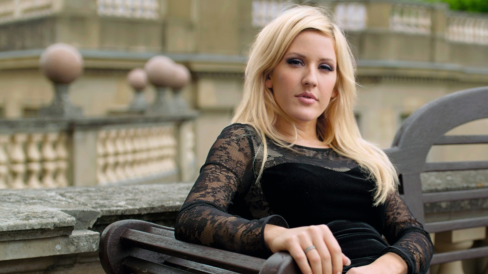 Beautiful Ellie Goulding Photo Shoot Wallpapers