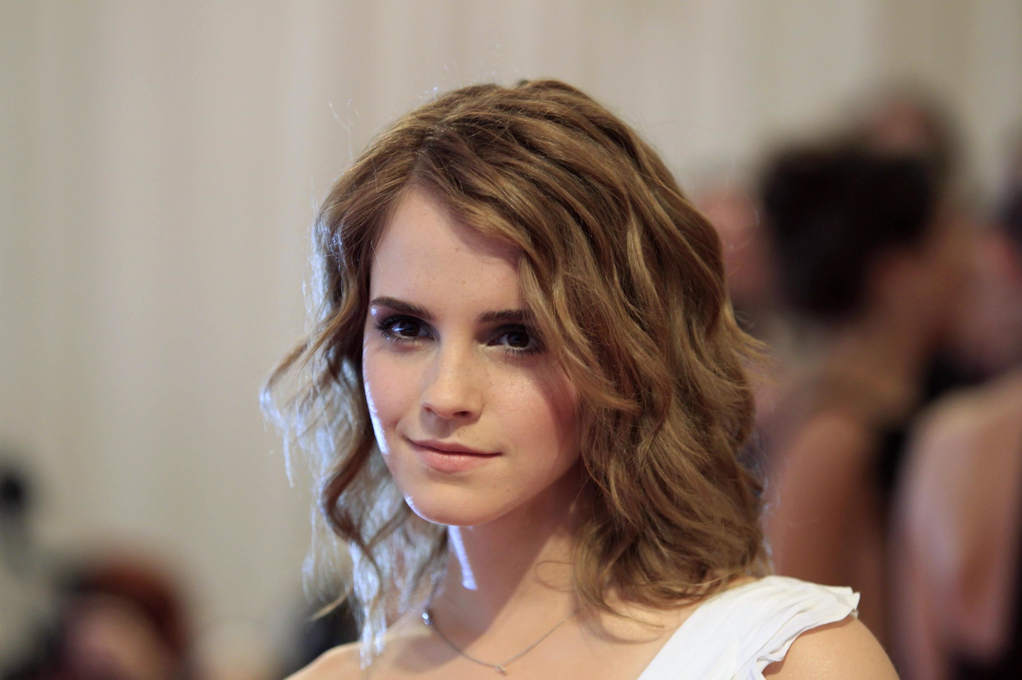 Beautiful Emma Watson Wallpapers