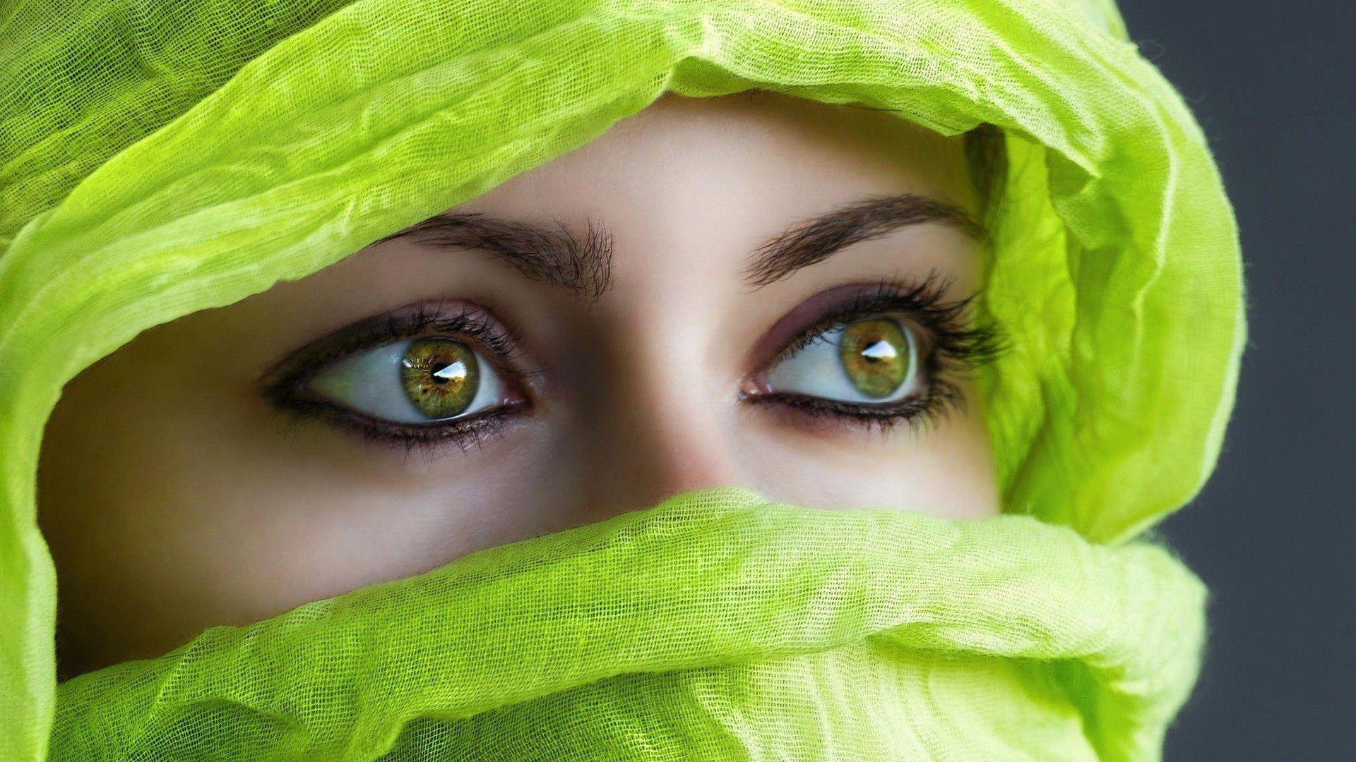 Beautiful Eyes Wallpapers