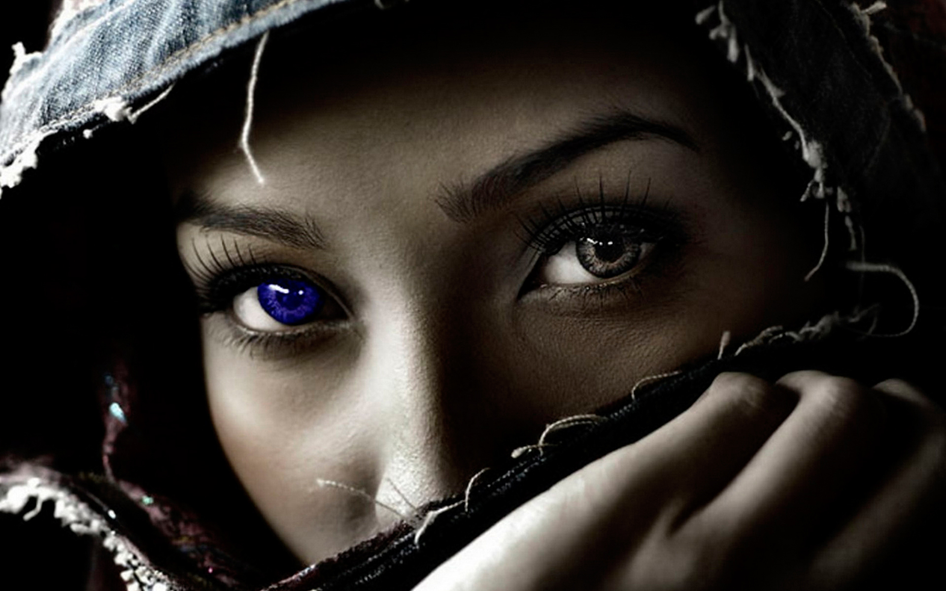 Beautiful Eyes Wallpapers