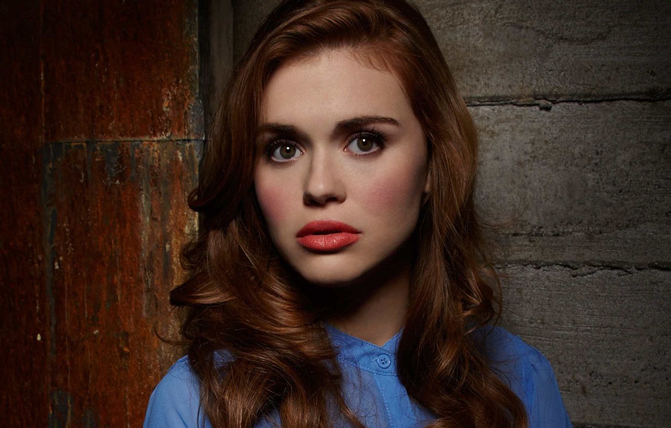 Beautiful Holland Roden Photoshoot Wallpapers