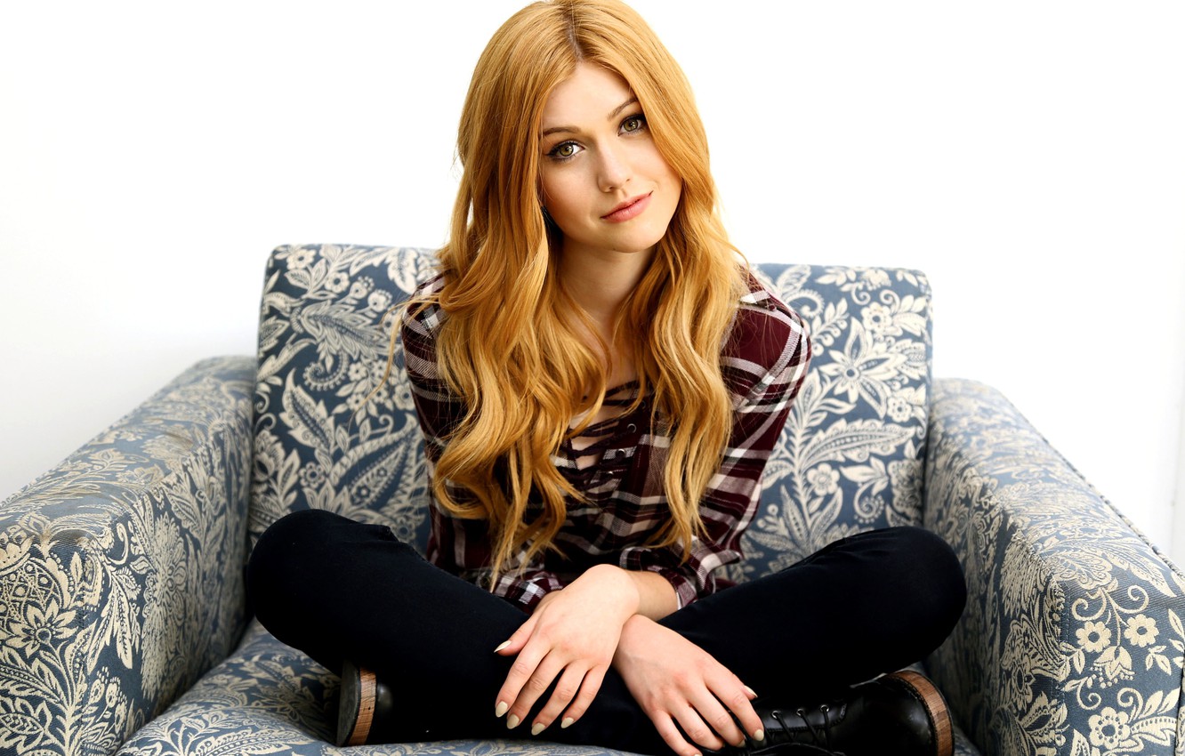 Beautiful Katherine McNamara Wallpapers