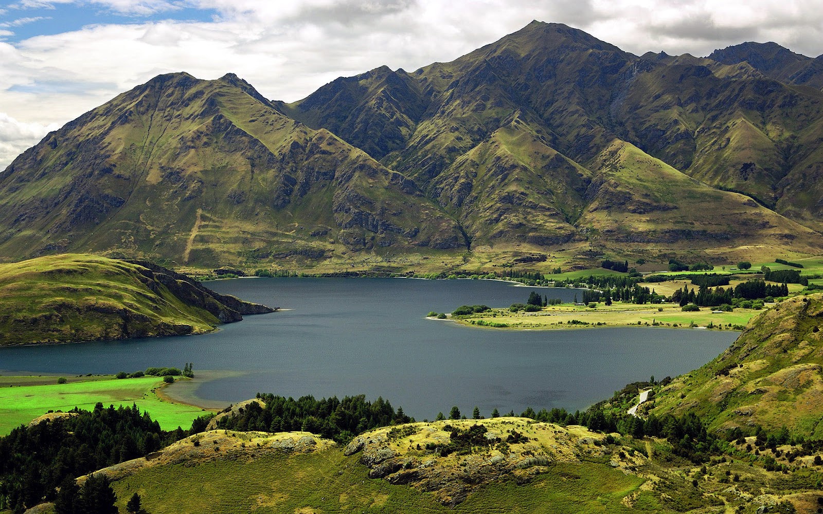 Beautiful Lake New Zealand Wallpapers