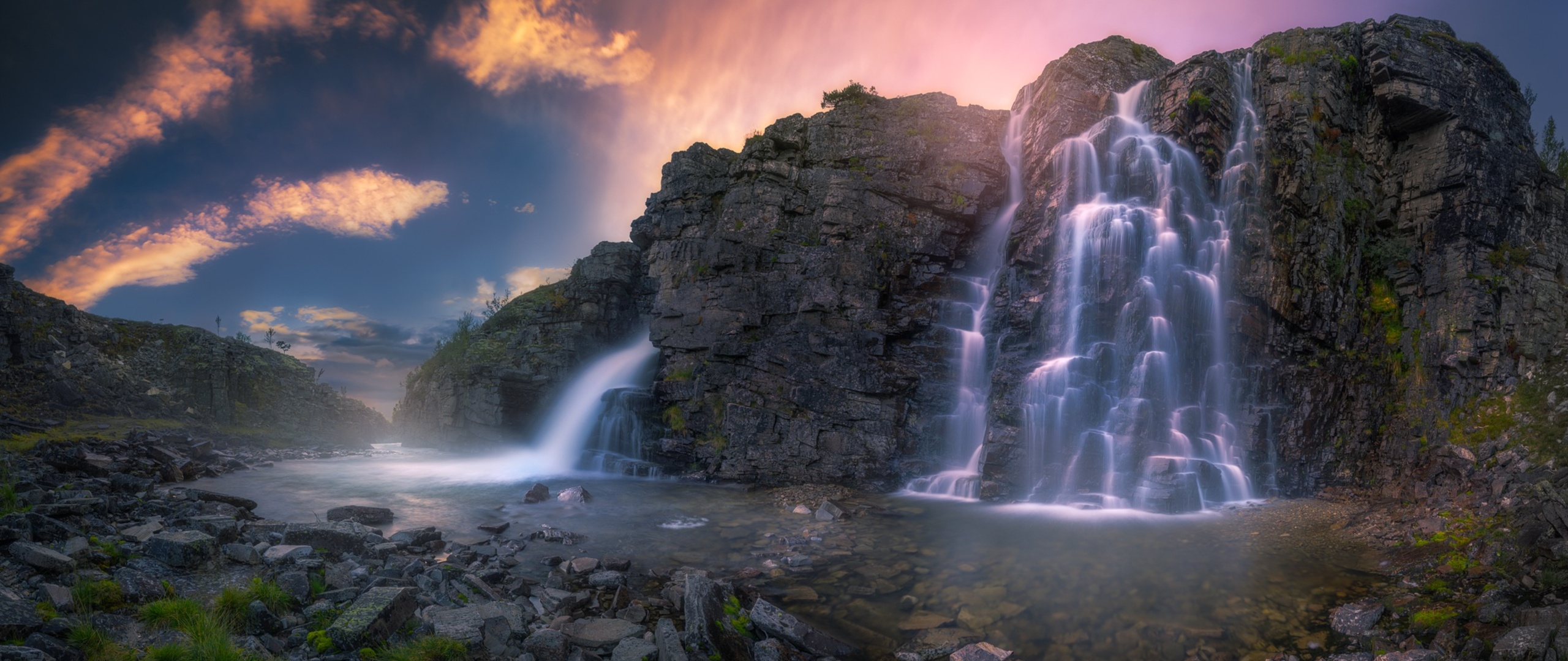 Beautiful Waterfall Backgrounds